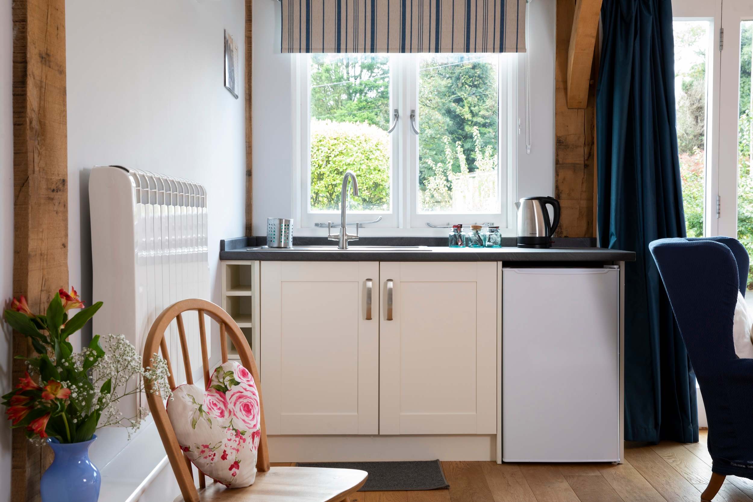 The annexe comes with a handy kitchenette