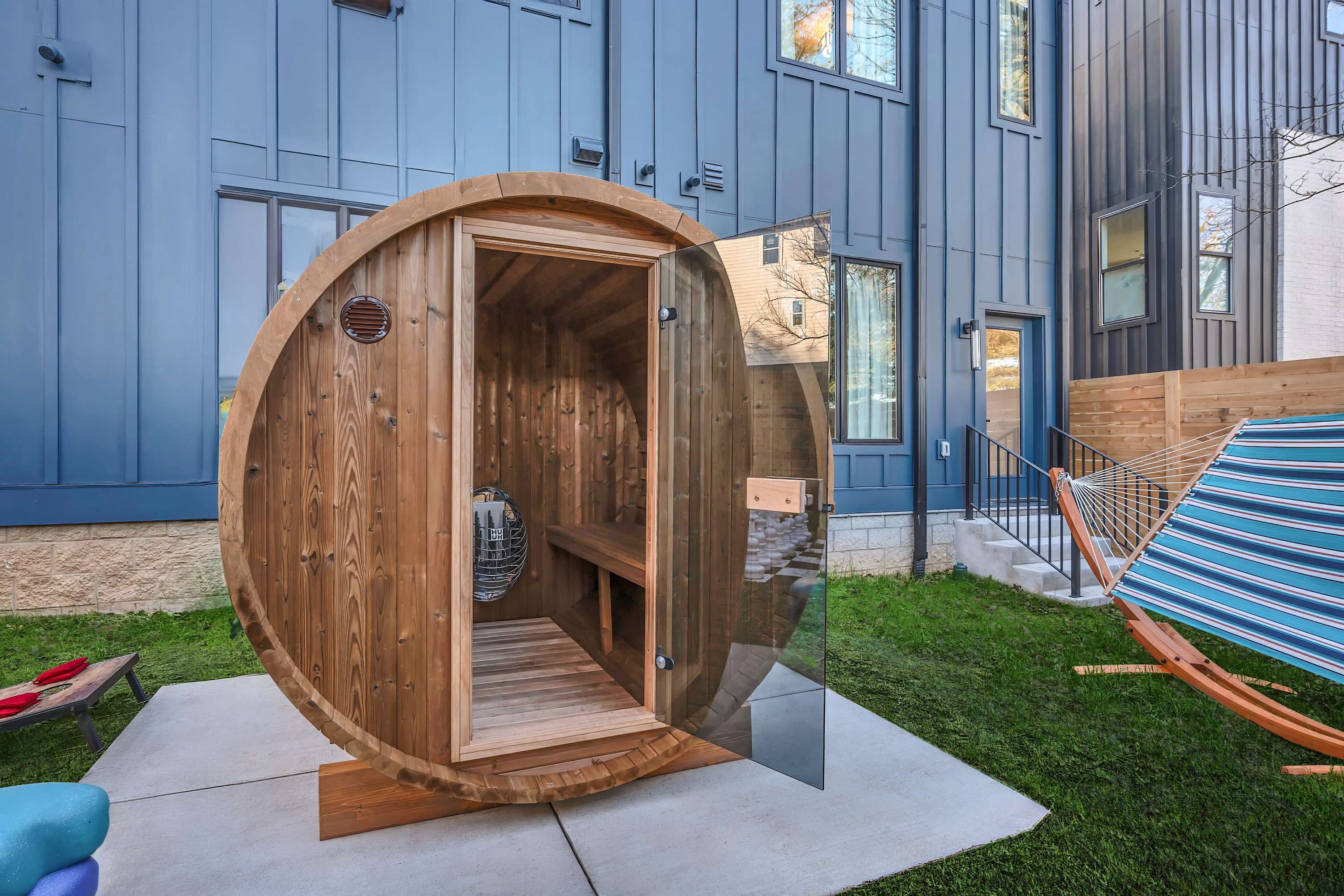 Two Homes: Hot Tub & Rooftop Deck in Nashville 4