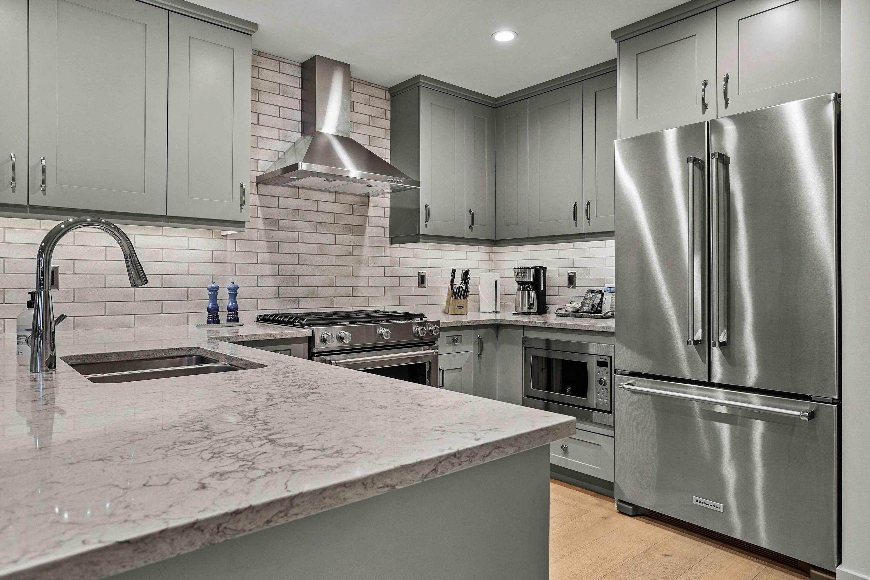 Luxury Ski Retreat | Hot Tub + Parking 3