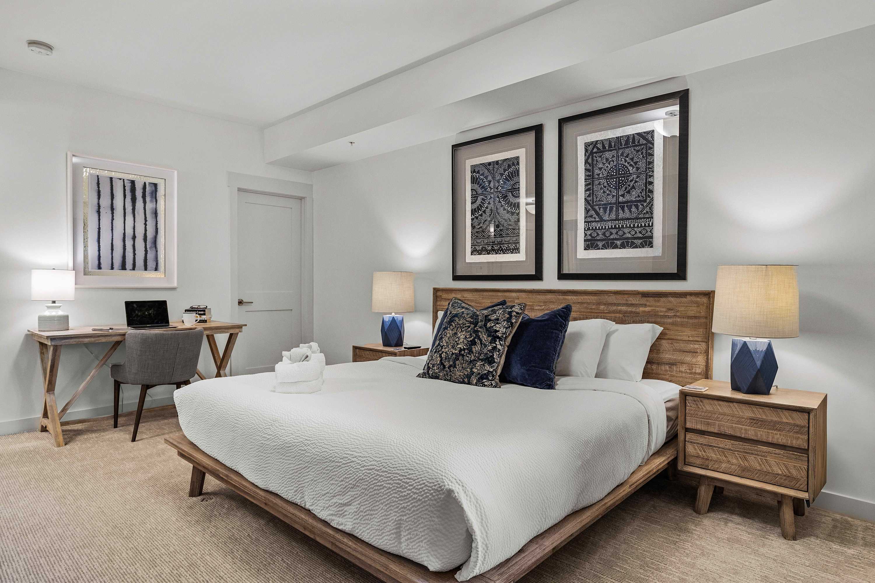 Luxury Ski Retreat | Hot Tub + Parking 4