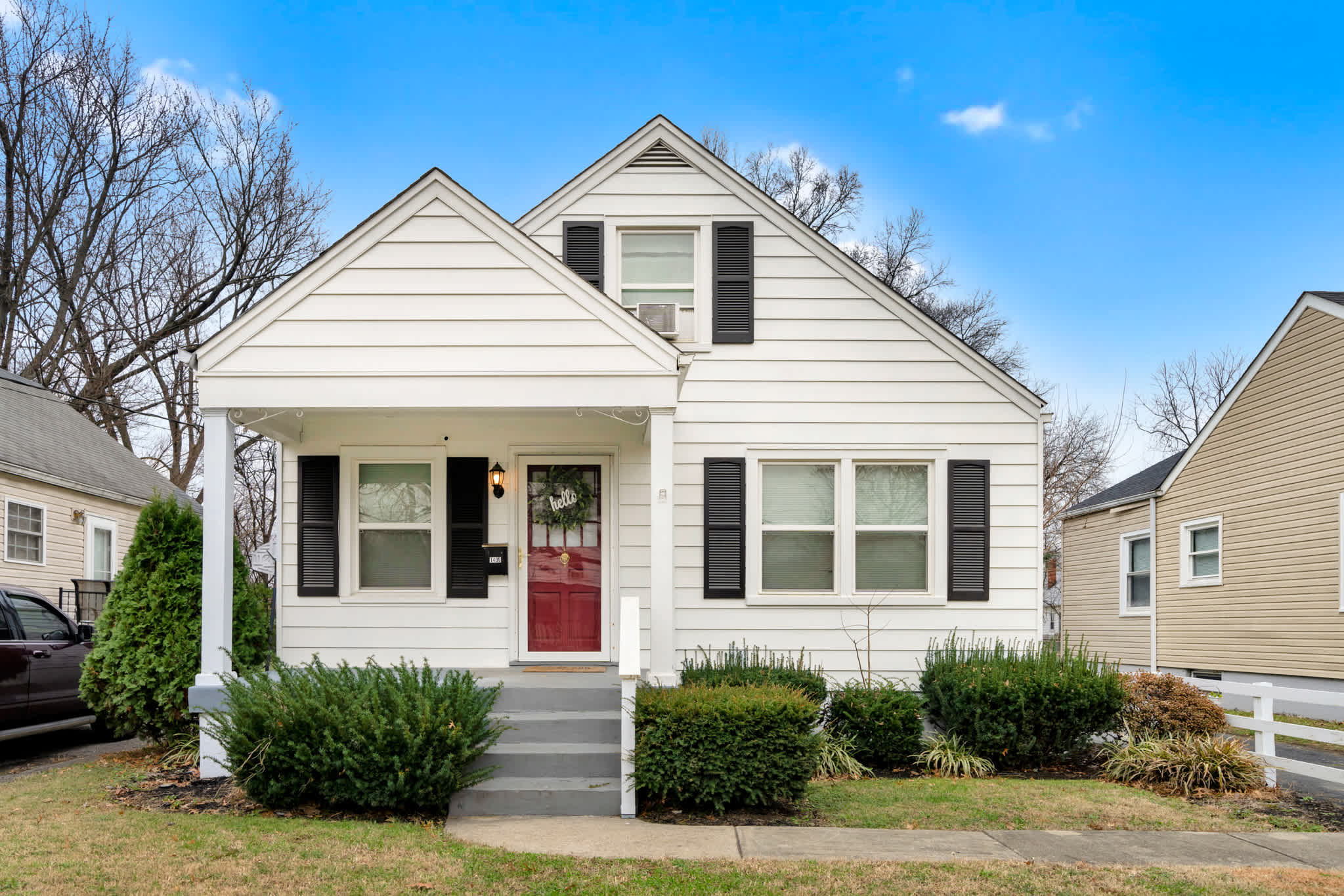 Enchanting Charming Cottage in Louisville, KY. - Photo 1