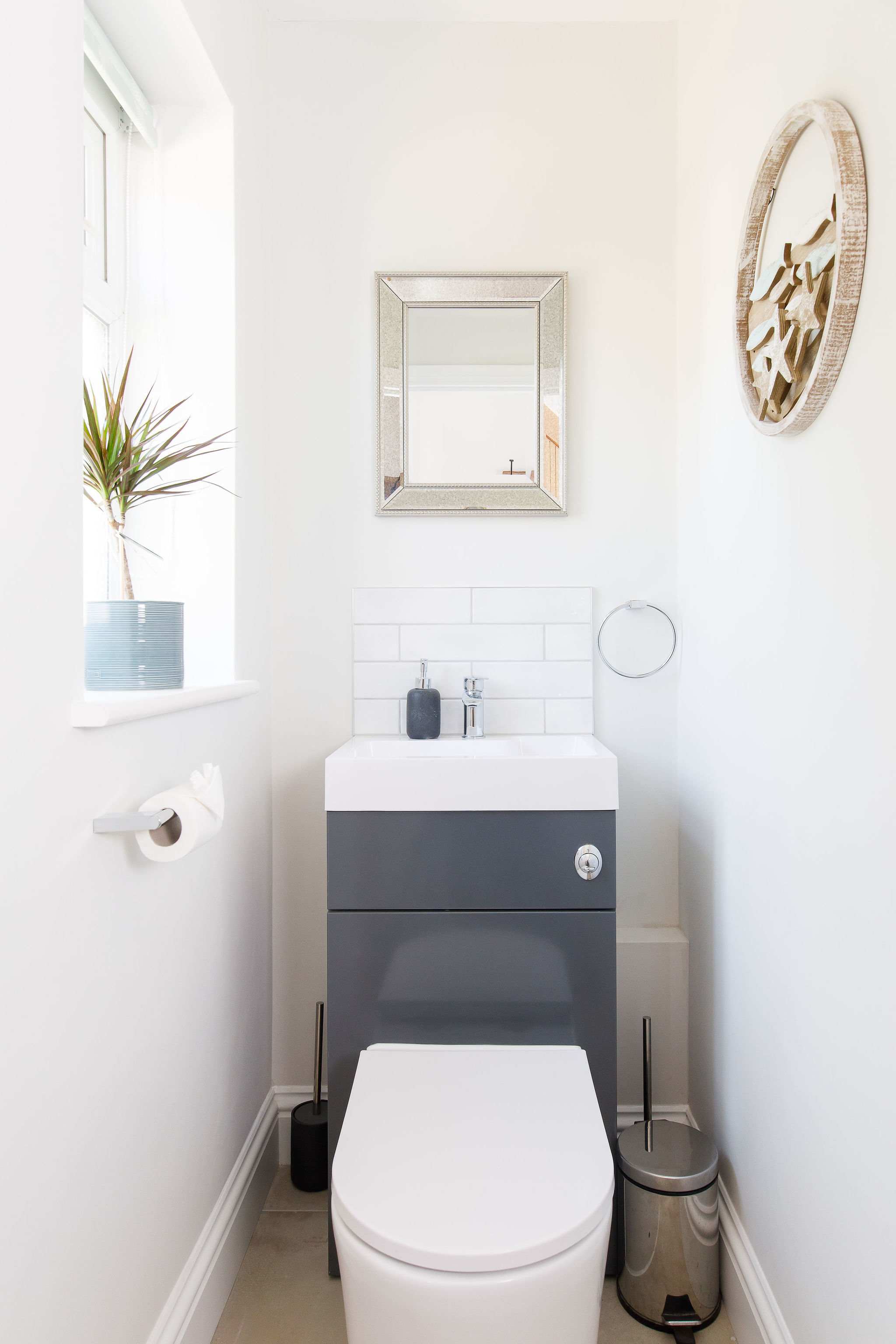 Downstairs cloakroom with WC and sink.