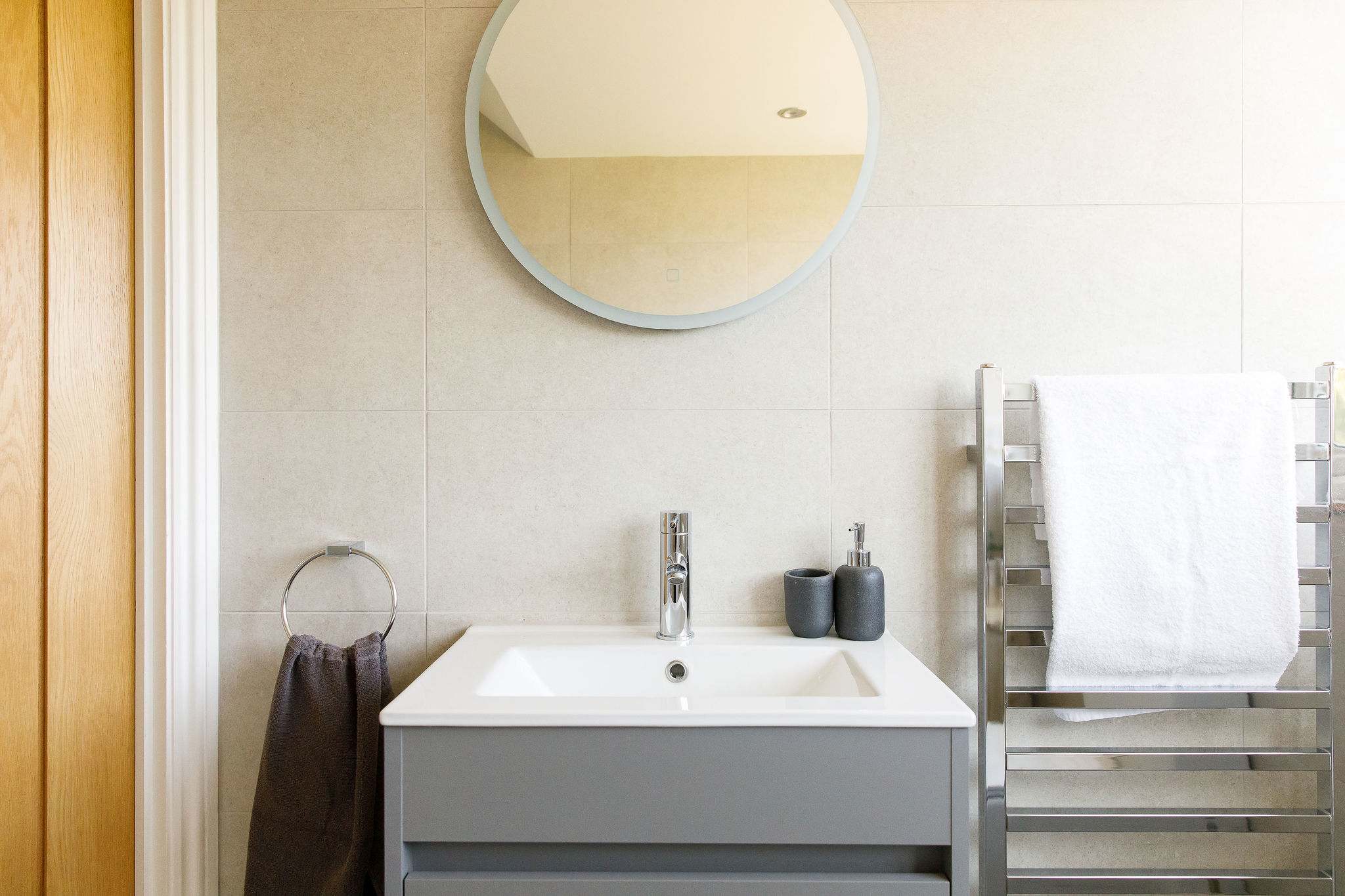 Freshen up in style before heading out for dinner or a day exploring.