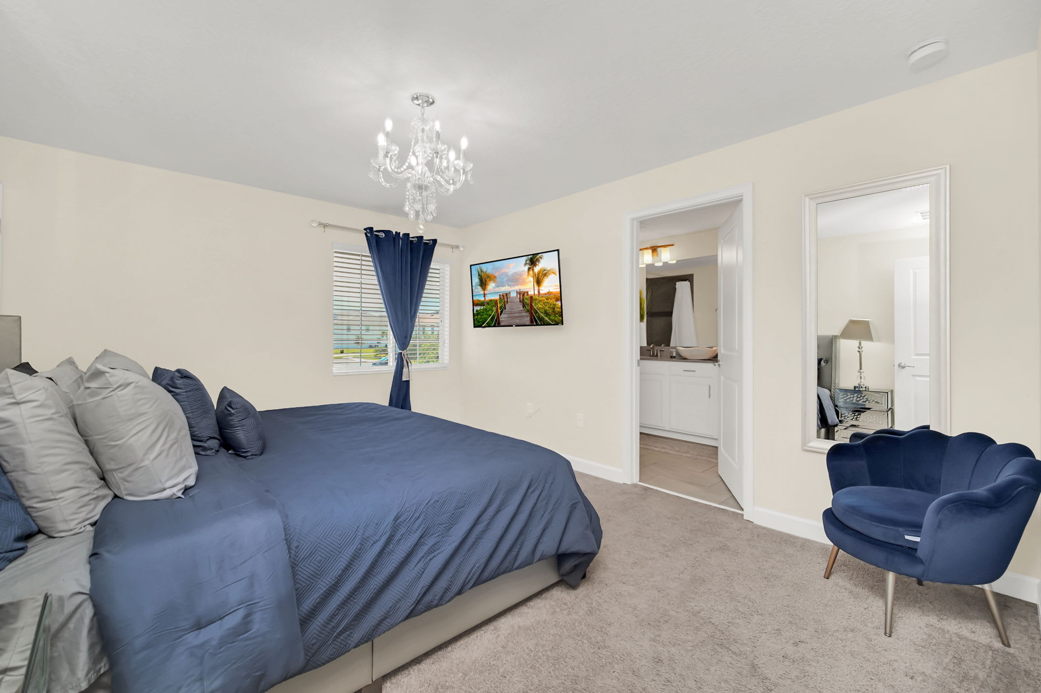 Villa mins to Disney w/ Private Pool Free Wtr Pk