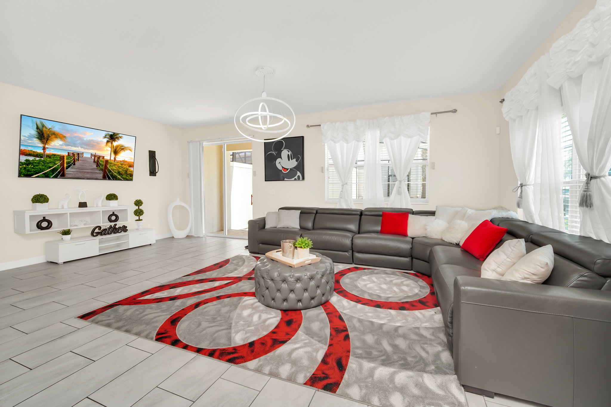 Villa mins to Disney w/ Private Pool Free Wtr Pk