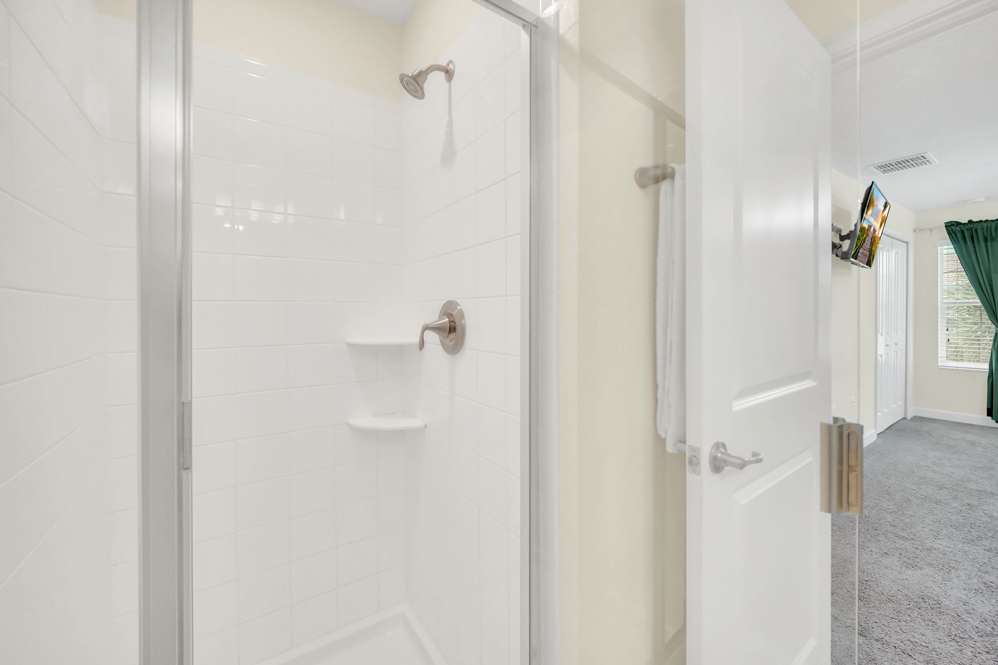 Villa mins to Disney w/ Private Pool Free Wtr Pk