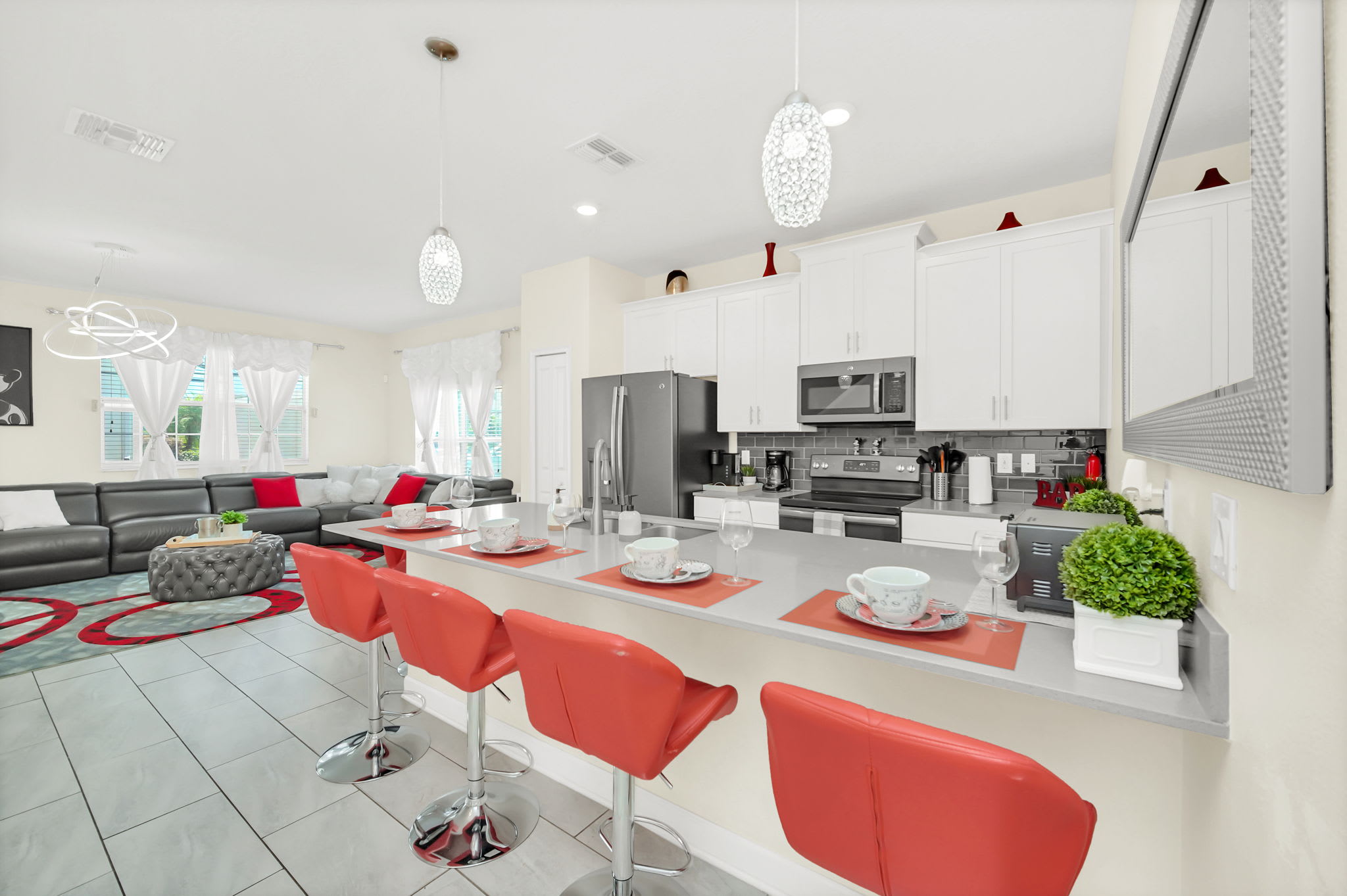 Villa mins to Disney w/ Private Pool Free Wtr Pk