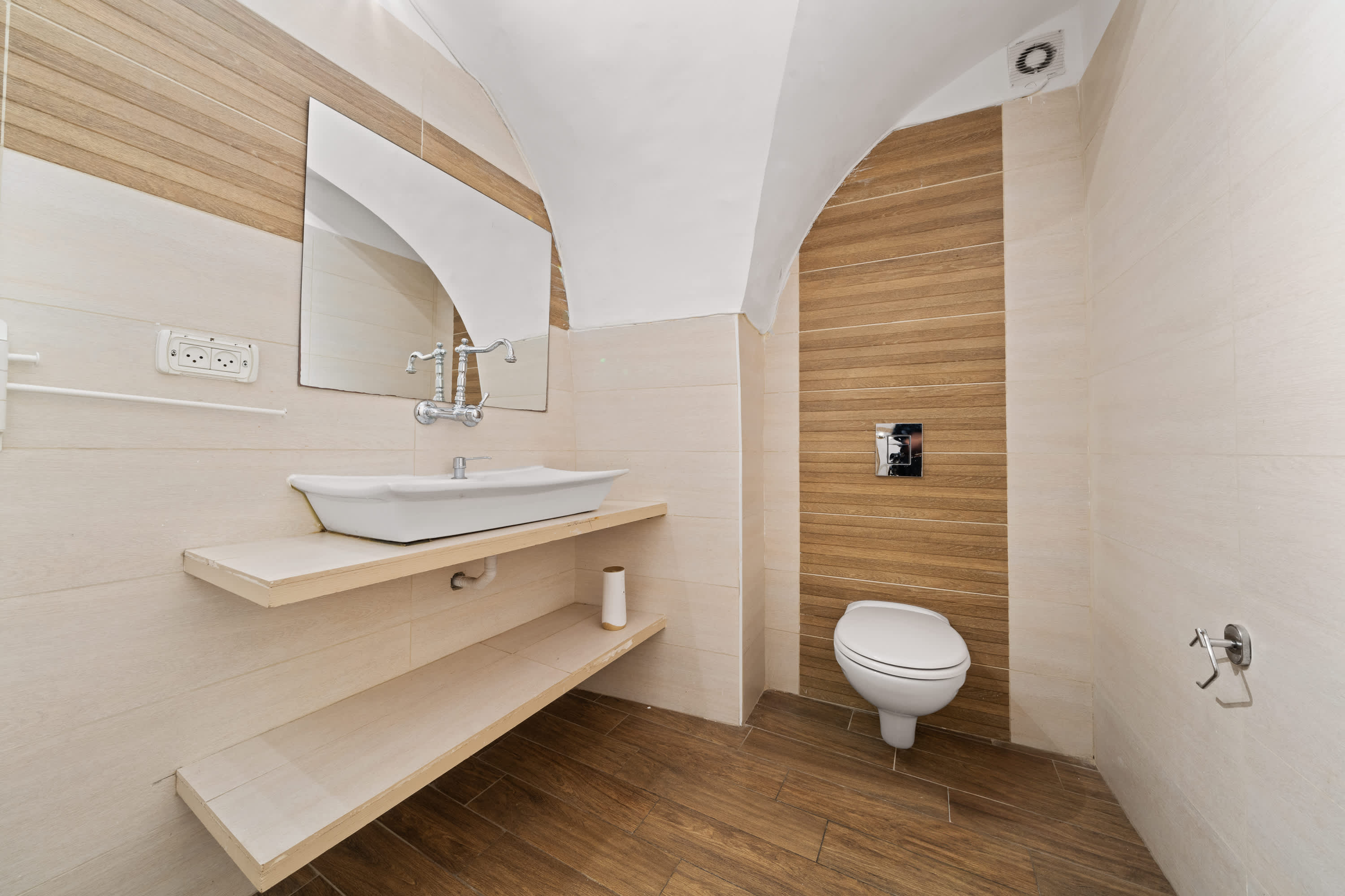 Elegant Mamilla Villa 5BR Rooftop Jacuzzi Steps from Old City photo 13