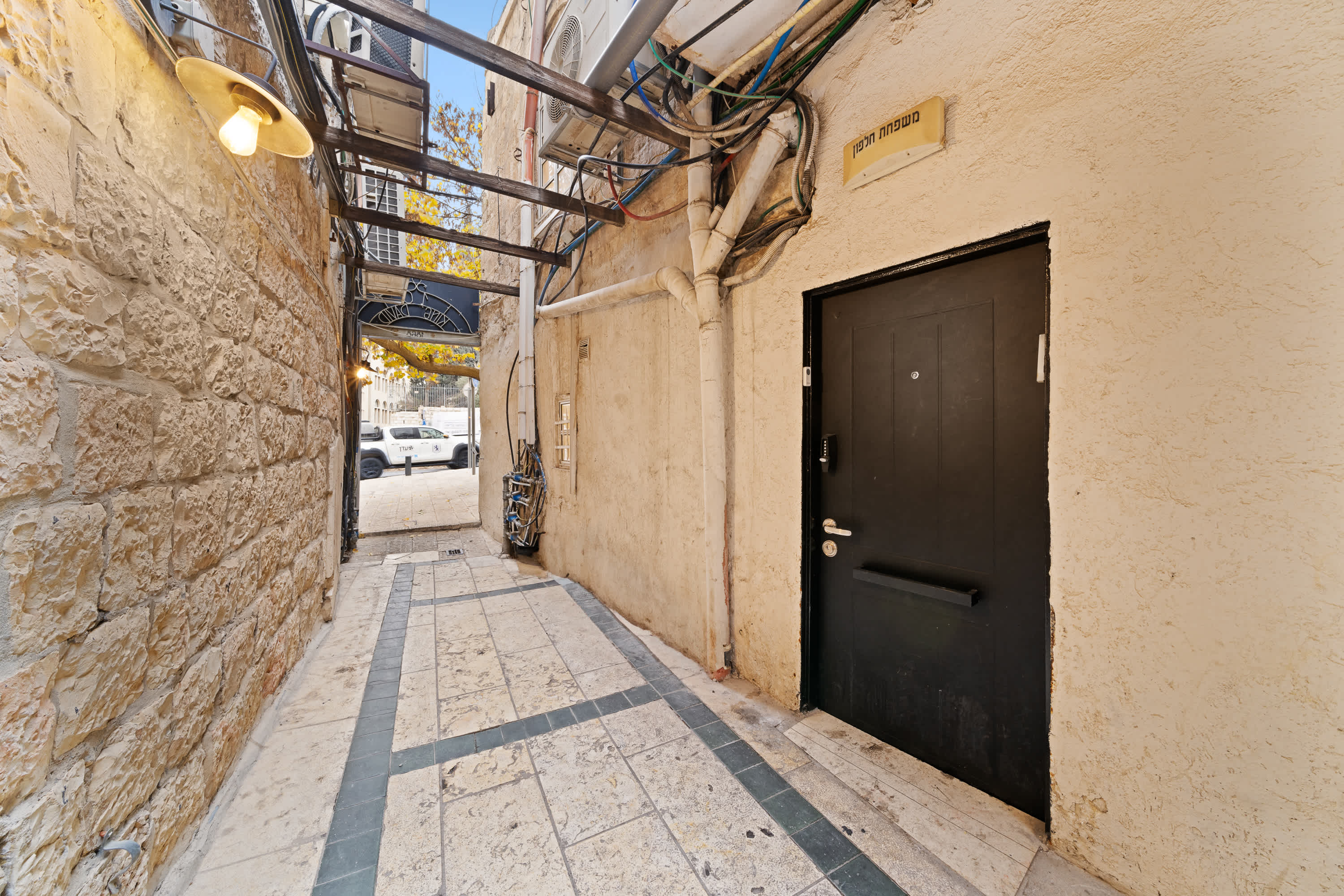 Elegant Mamilla Villa 5BR Rooftop Jacuzzi Steps from Old City photo 35