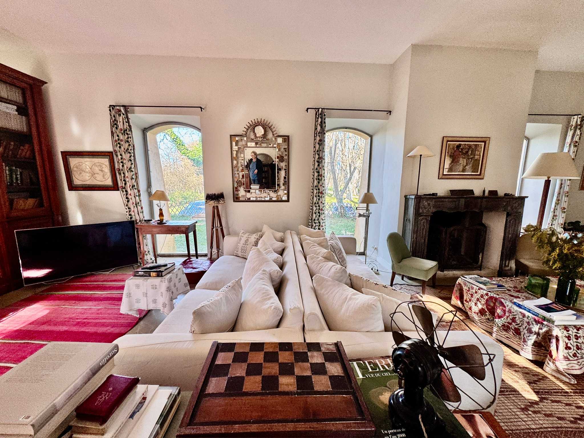 Property thumbnail 2