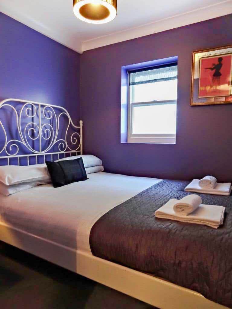 Hot Tub Hideaway - by Brighton Holiday Lets - Brighton Holiday Home - Image 17