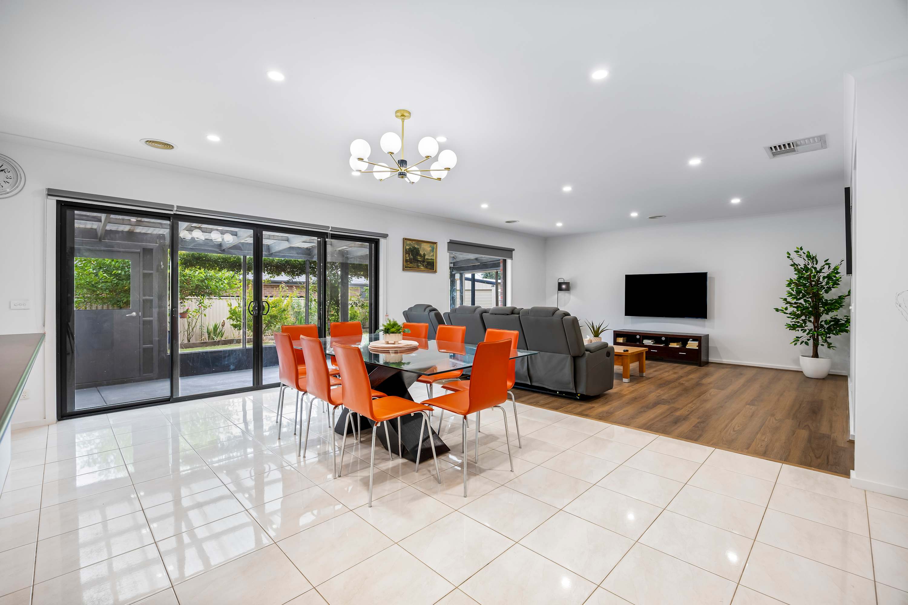 The Canadian Escape, Ballarat - Up to 10 guests! — Canadian, Victoria — vacation rental