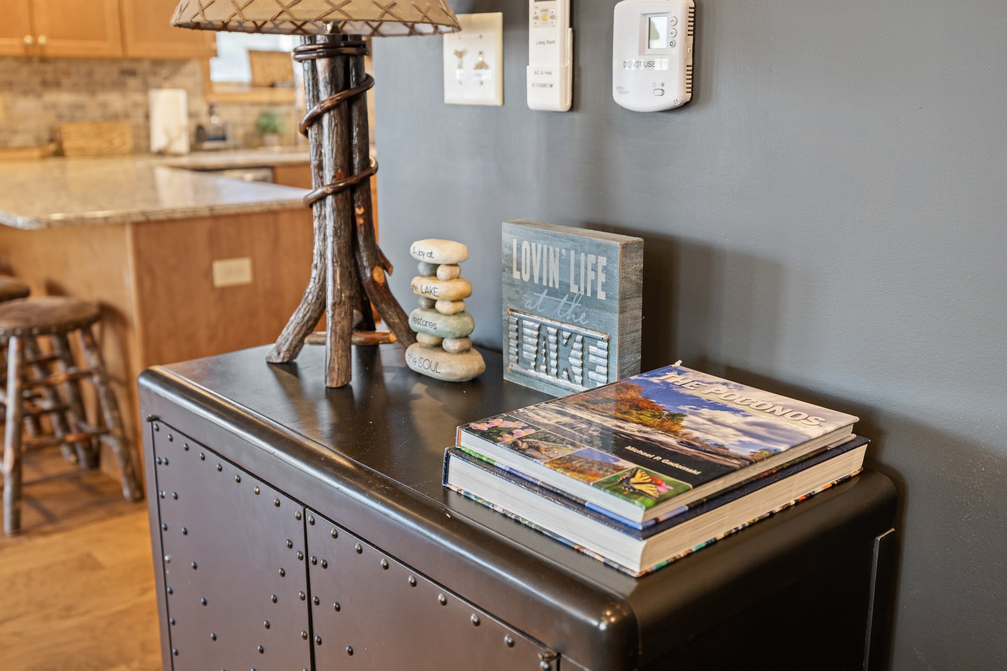 Cozy Corners, Curated
From vintage finds to lakeside reads, every nook was thoughtfully designed to feel like your place the moment you walk in.