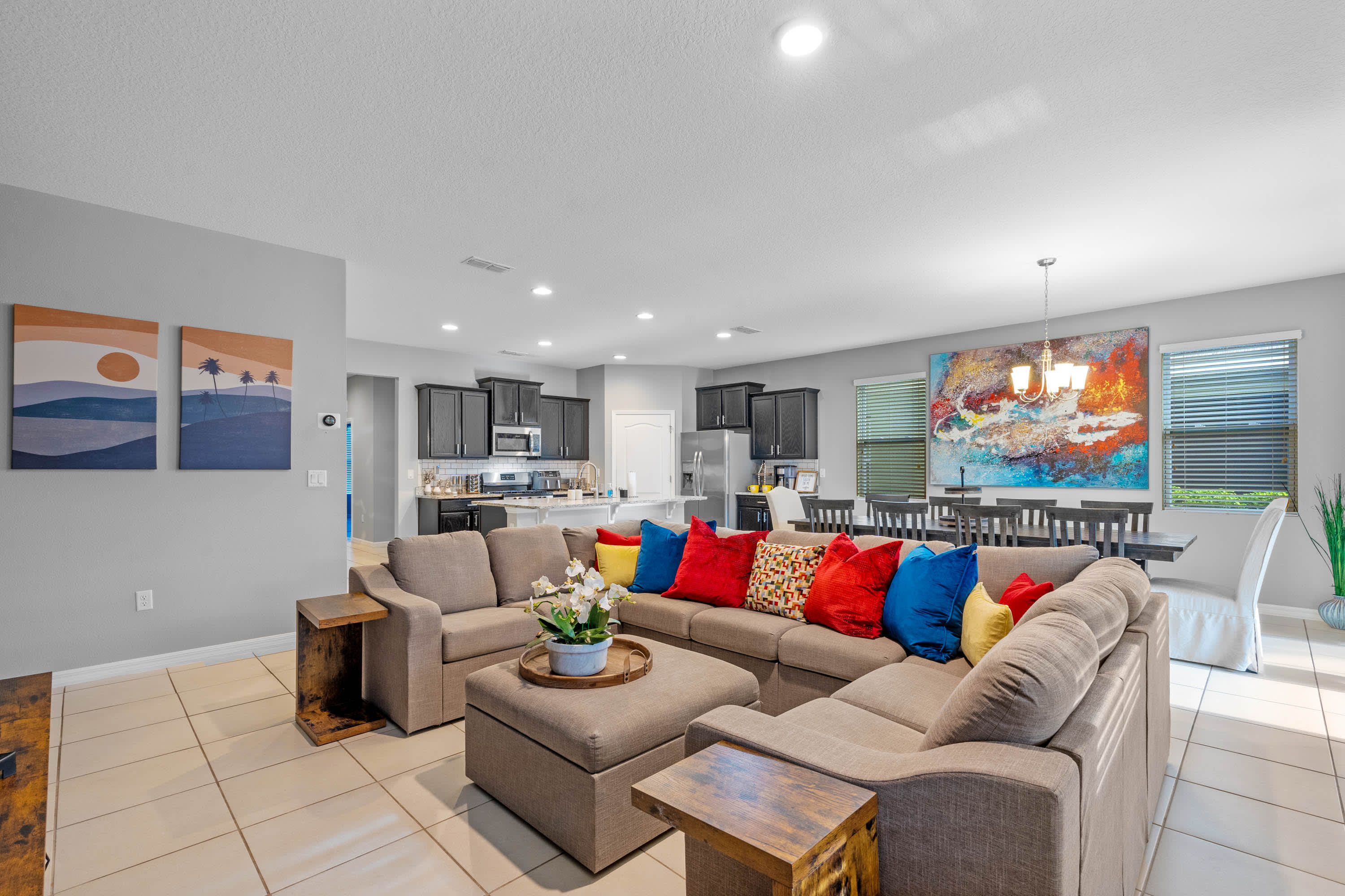 Spacious living room to cozy up with the whole family!