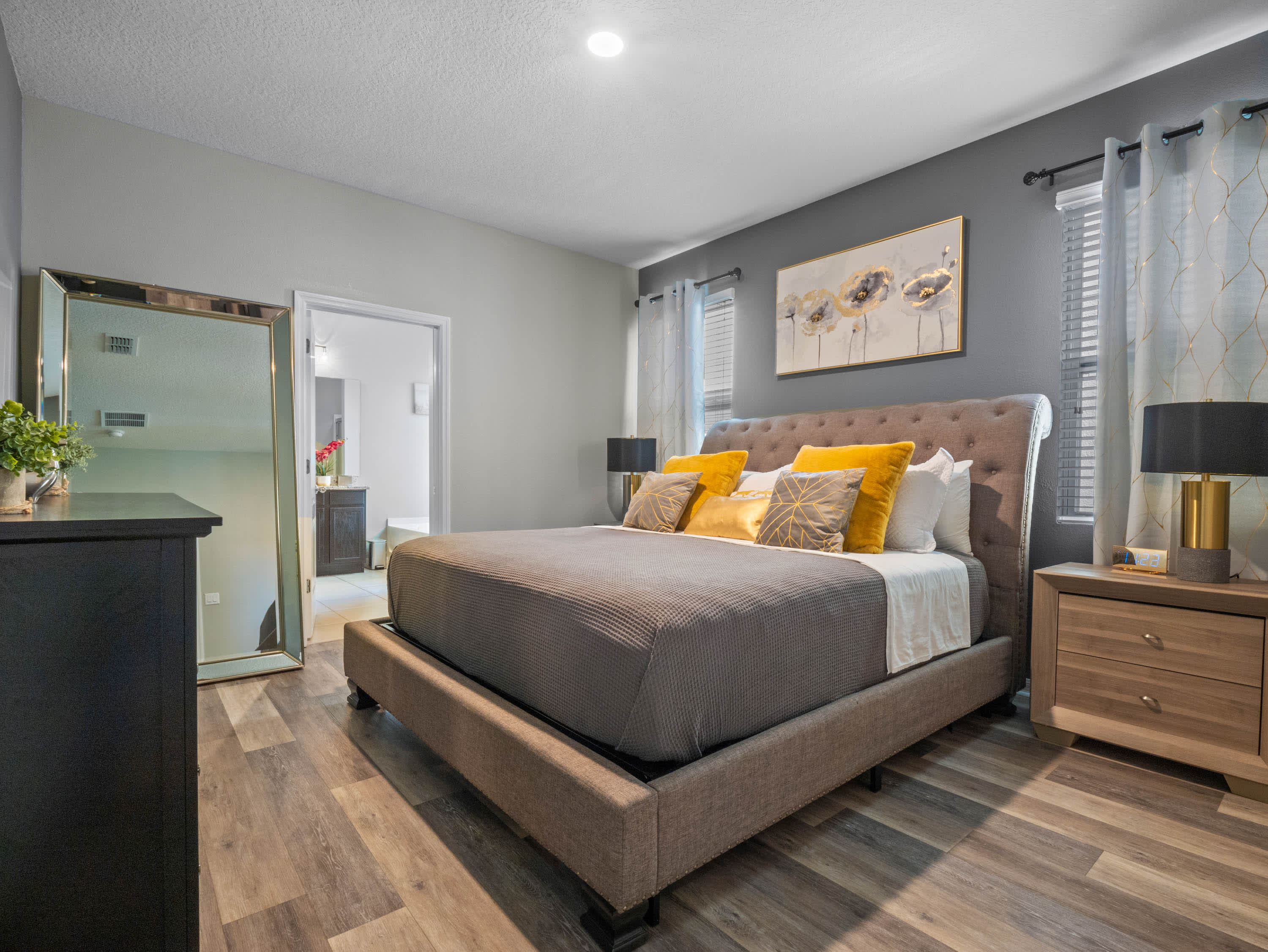 Resort home w/ pool, theater & game room