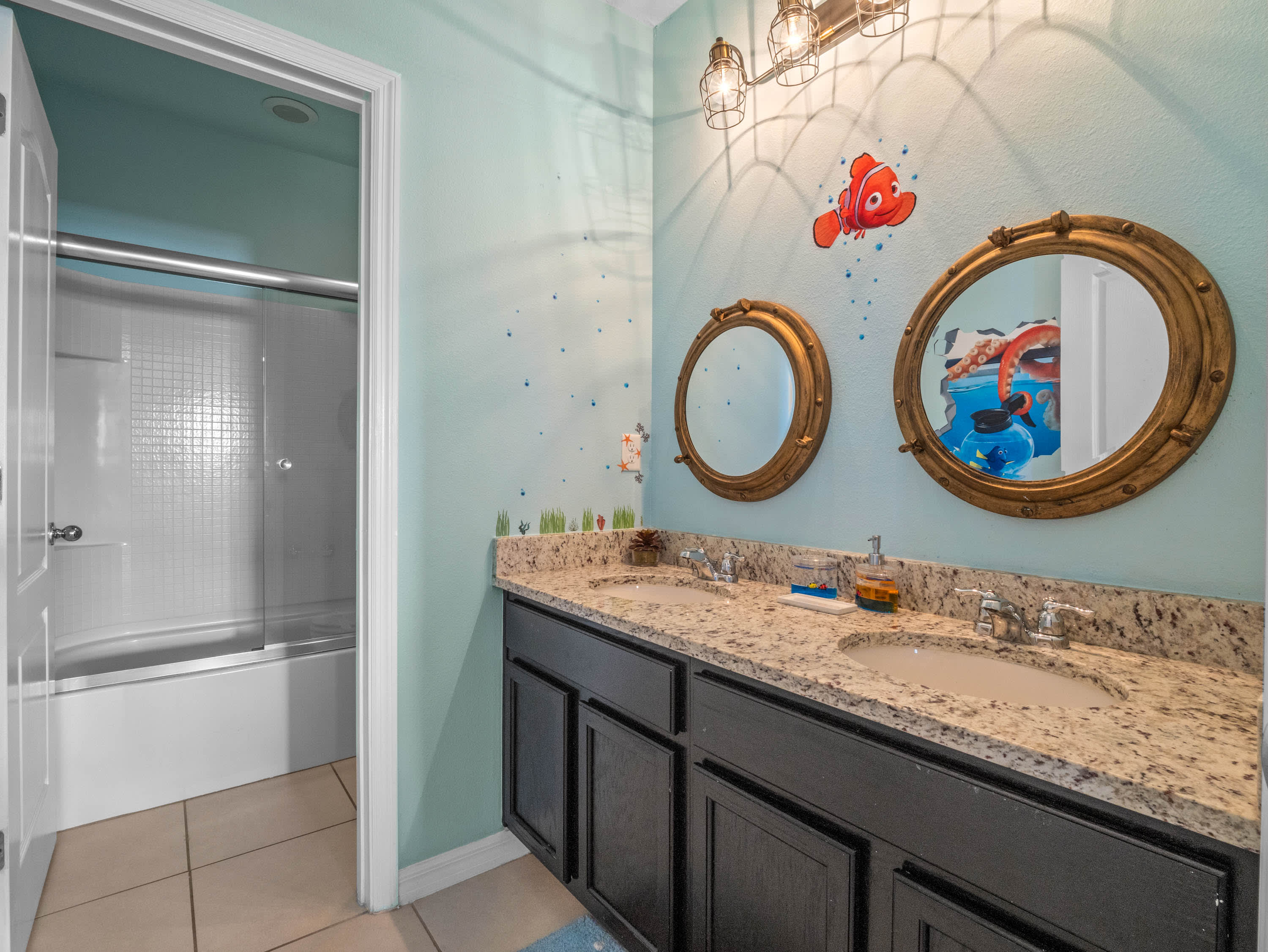 Full Bathroom