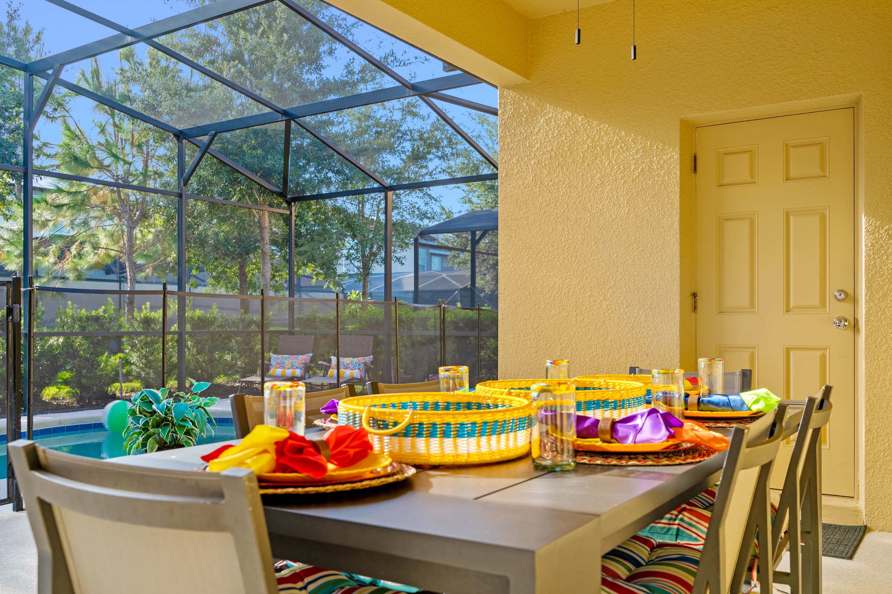 Resort home w/ pool, theater & game room