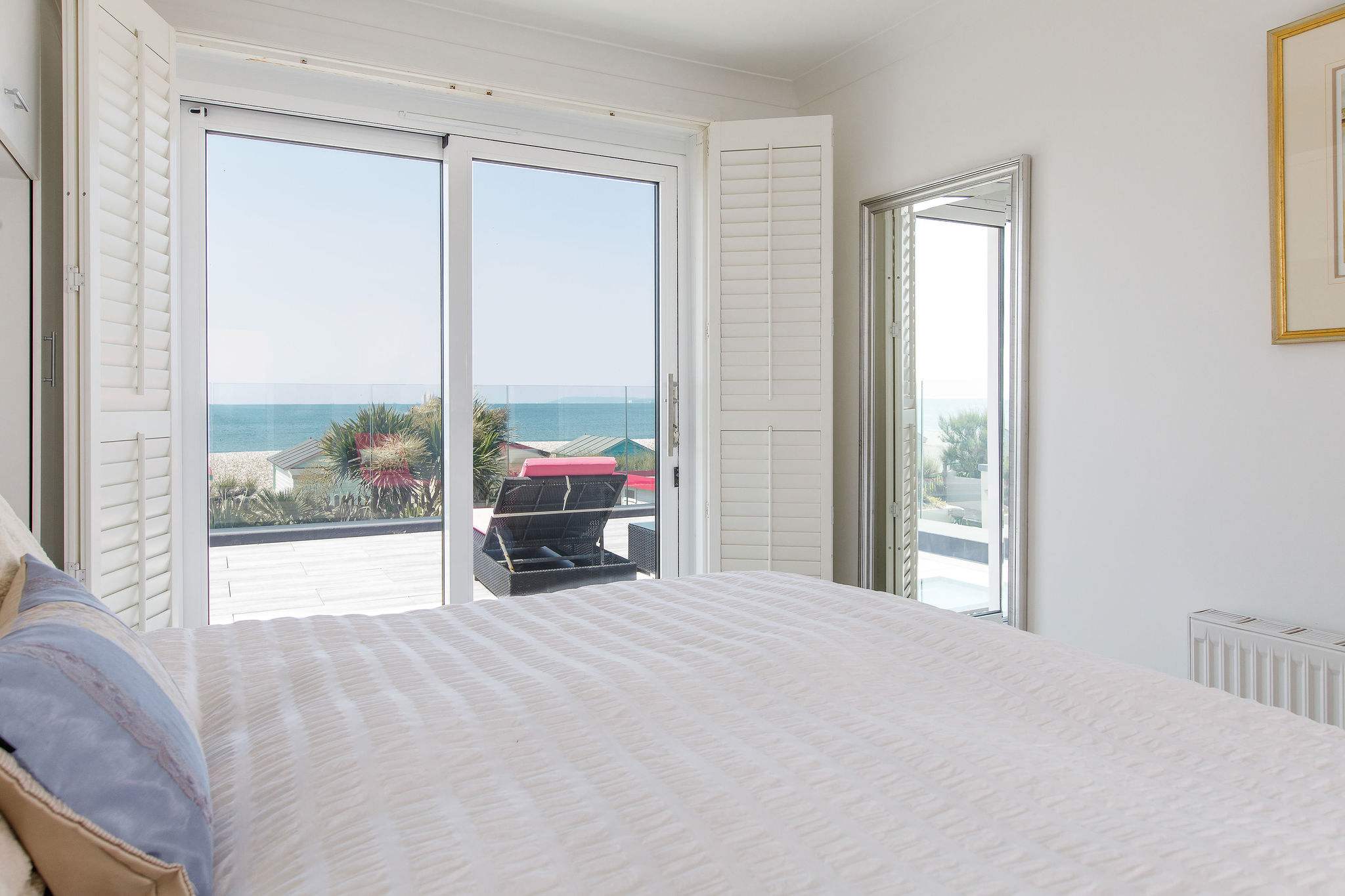 Wake up to the sound of waves lapping. On warmer evenings open the balcony doors and fall asleep to an ocean breeze.
