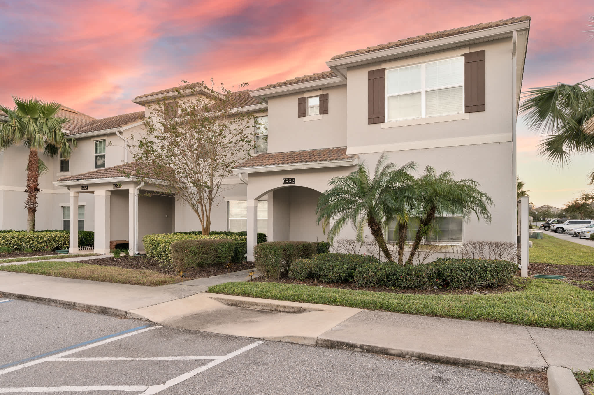 Villa mins to Disney w/ Private Pool Free Wtr Pk