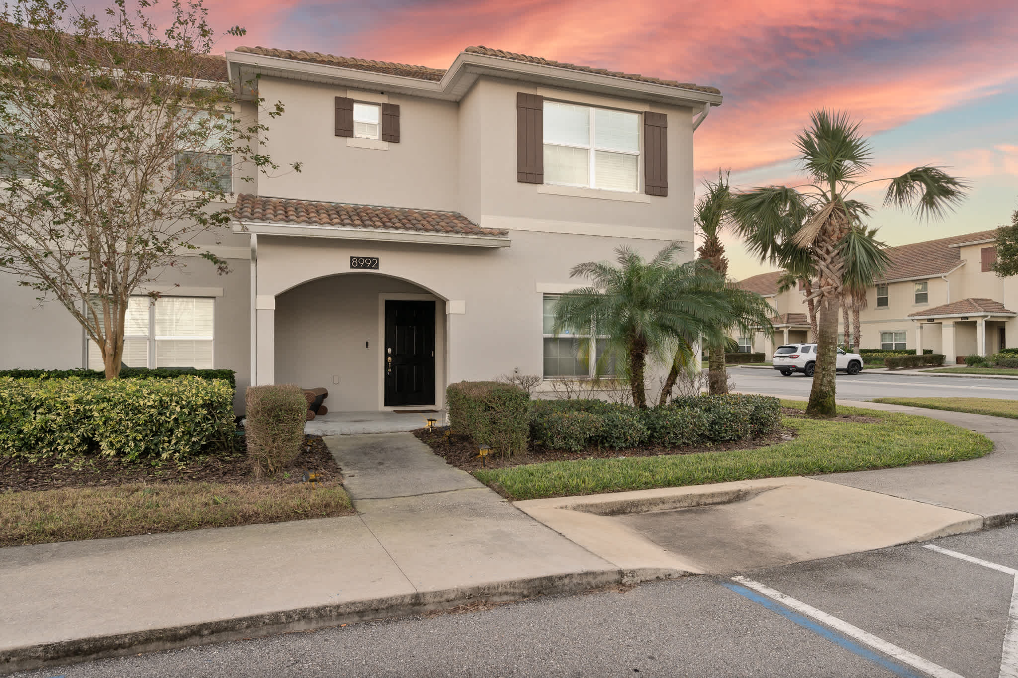 Villa mins to Disney w/ Private Pool Free Wtr Pk