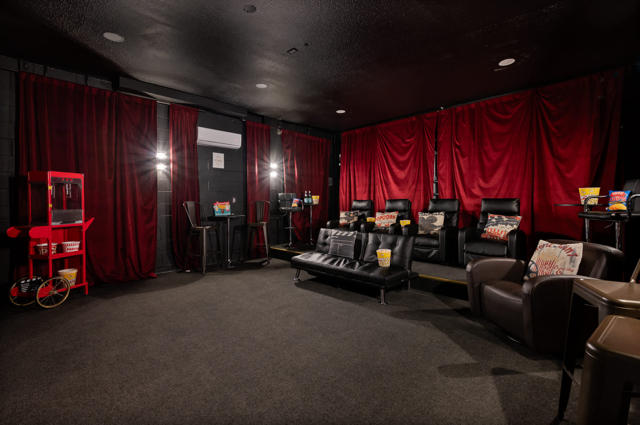 Resort home w/ pool, theater & game room