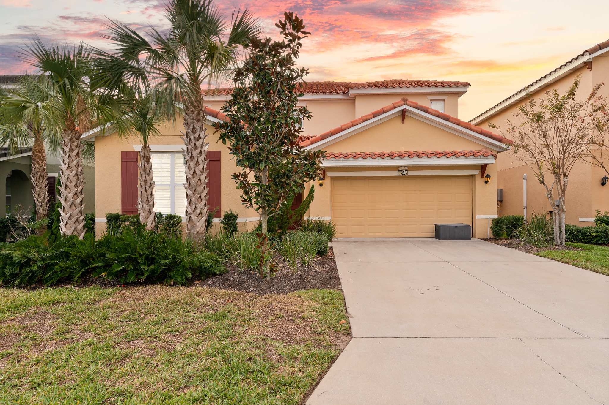 Resort home w/ pool, theater & game room