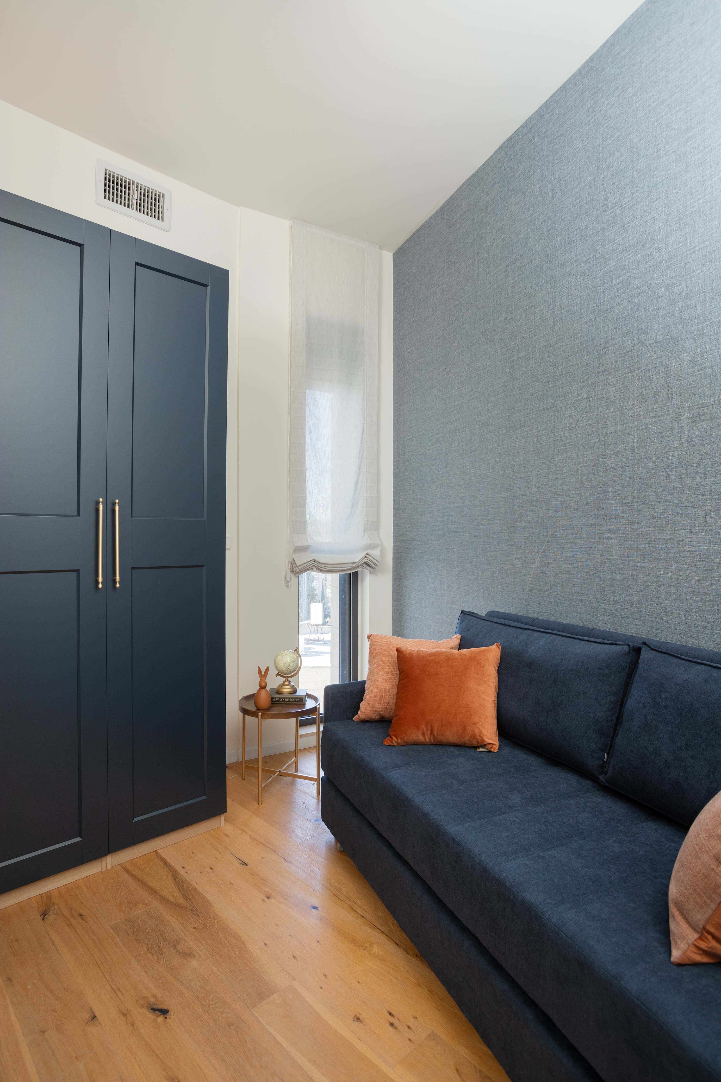 Modern 3 br Rehavia + rooftop! photo 13