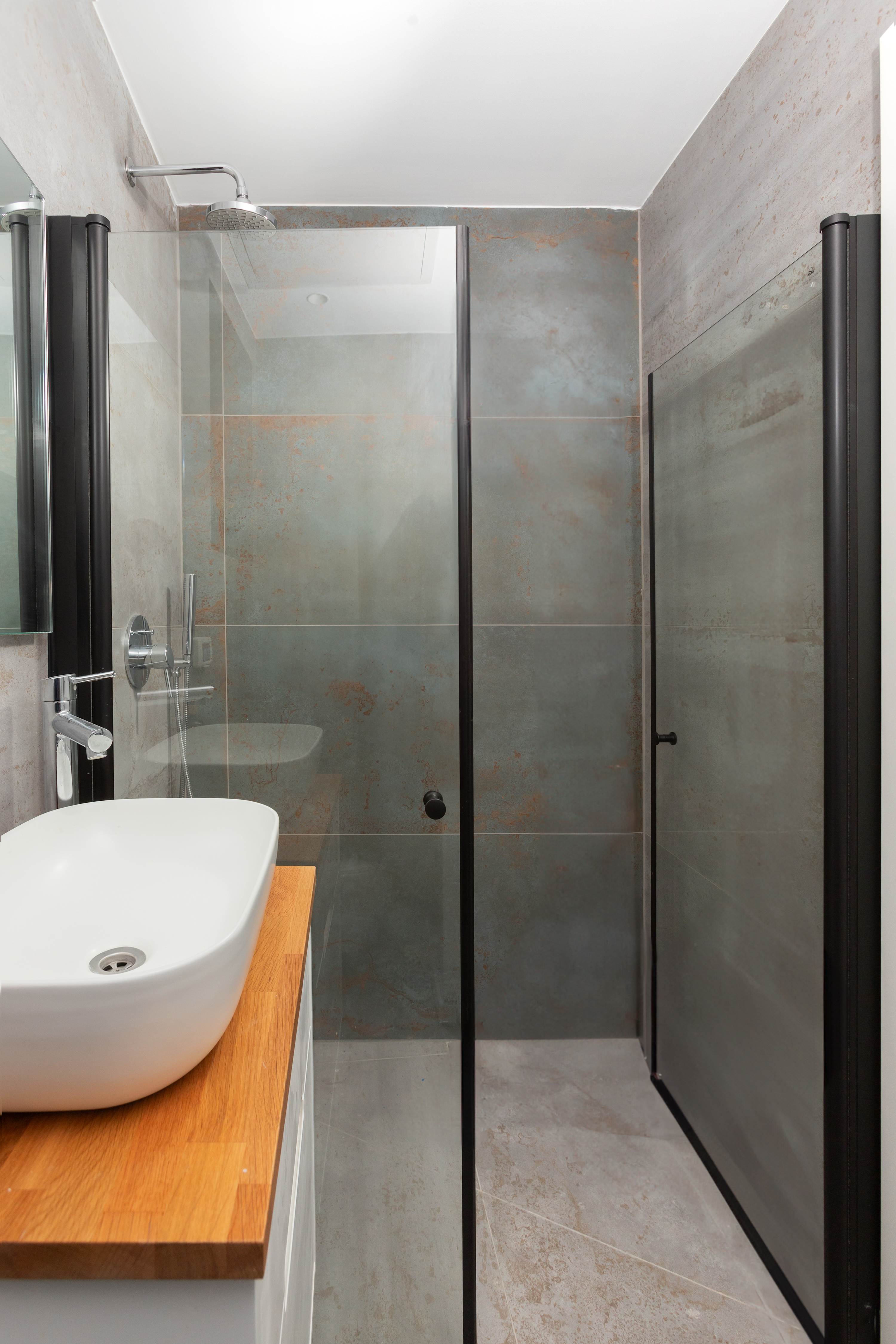 Modern 3 br Rehavia + rooftop! photo 19
