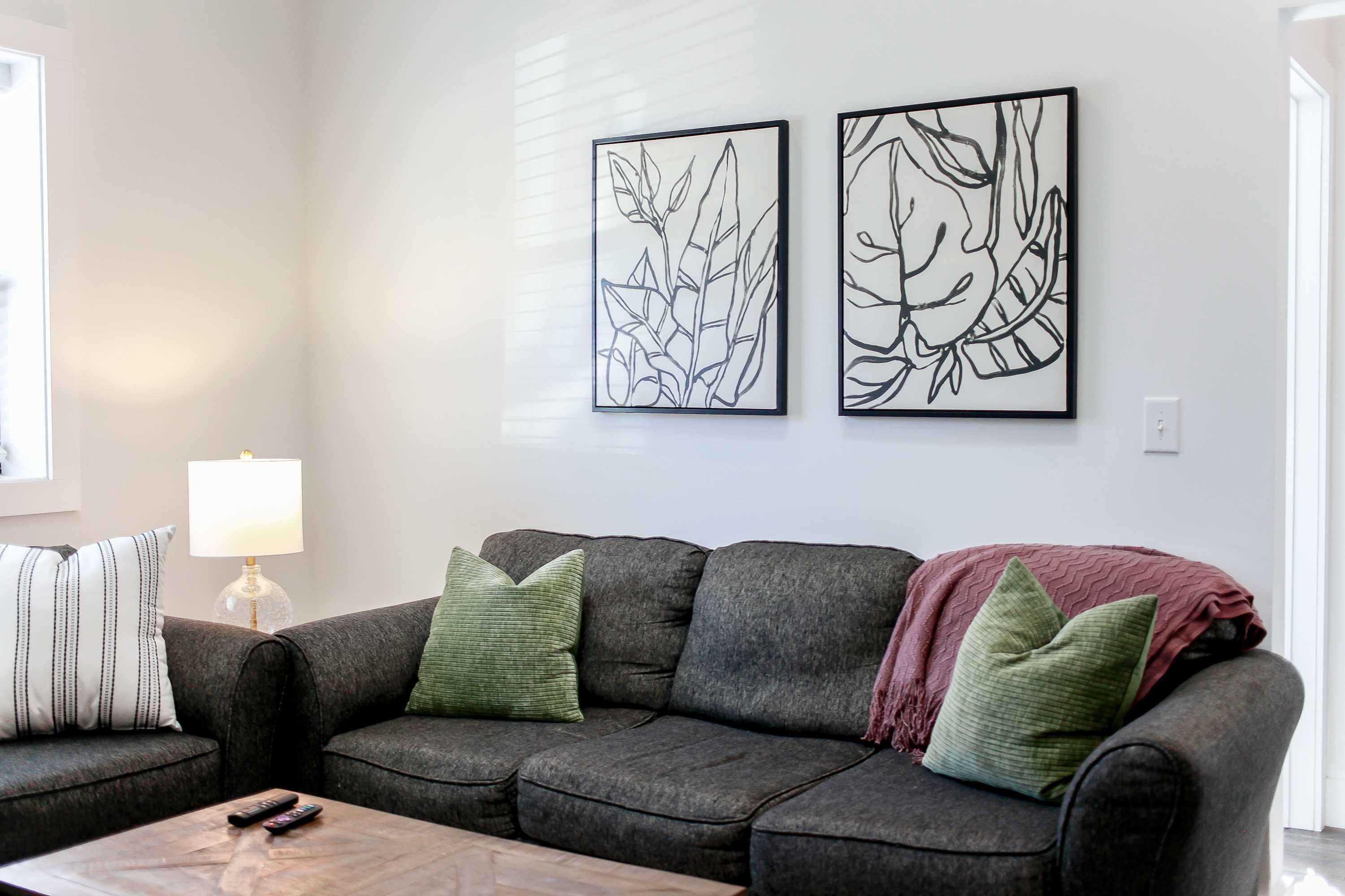 Sojourn 2 BR Steps to the Beach Sleeps 4 5