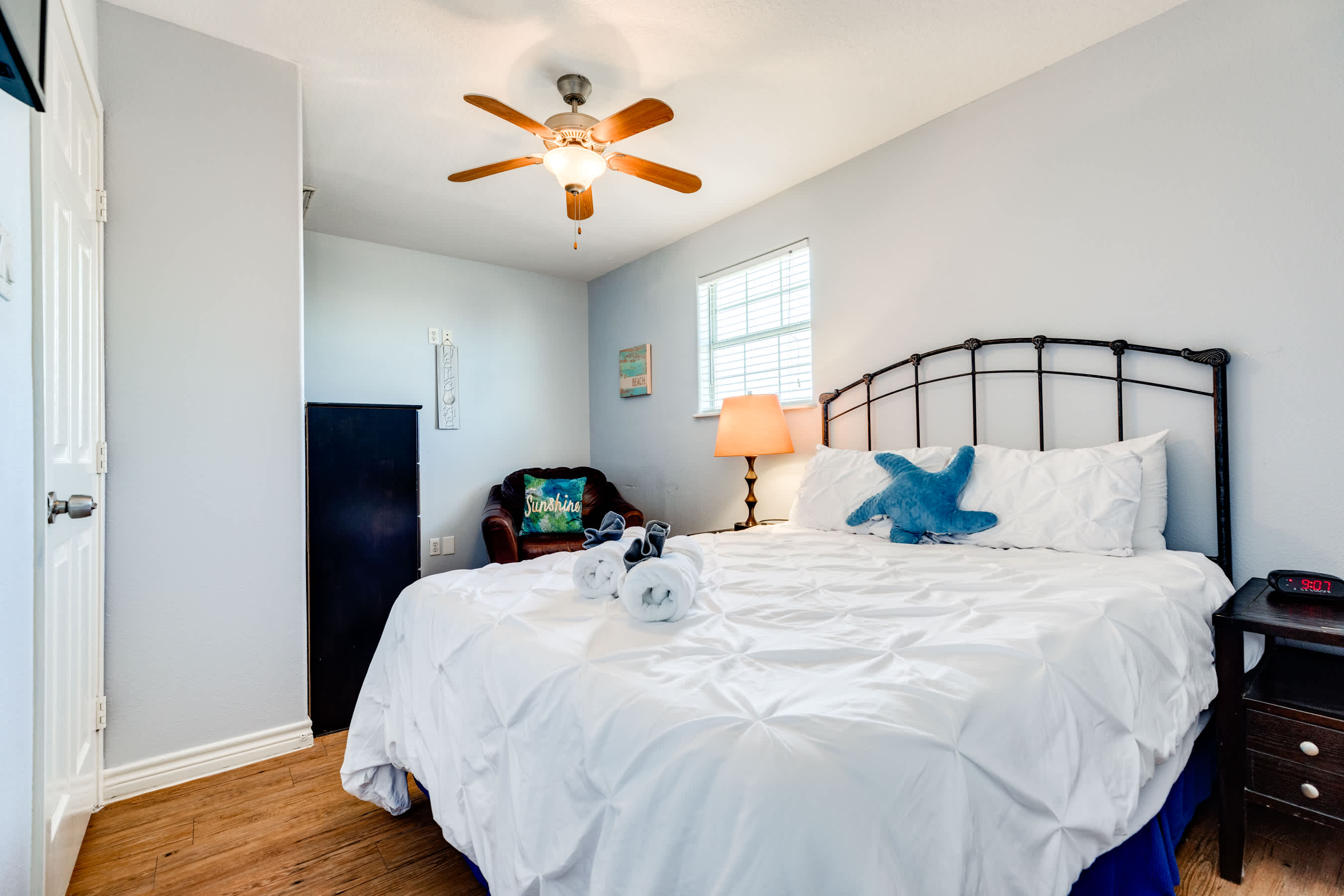 Starfish 6 Beach Please Oceanfront Miles of Sand 9