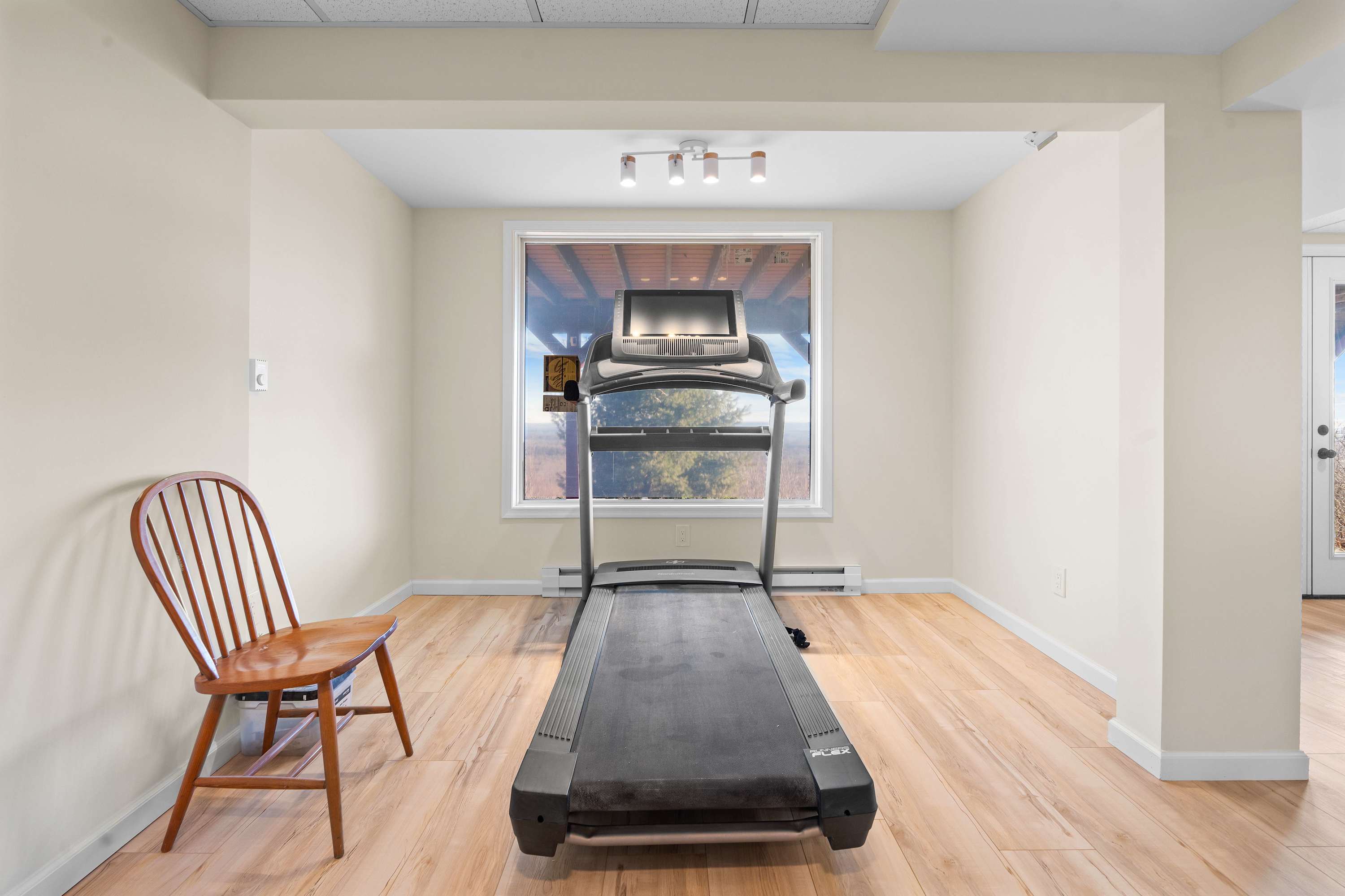 Vacation mode: Relax, play, and stay fit, all in one place.