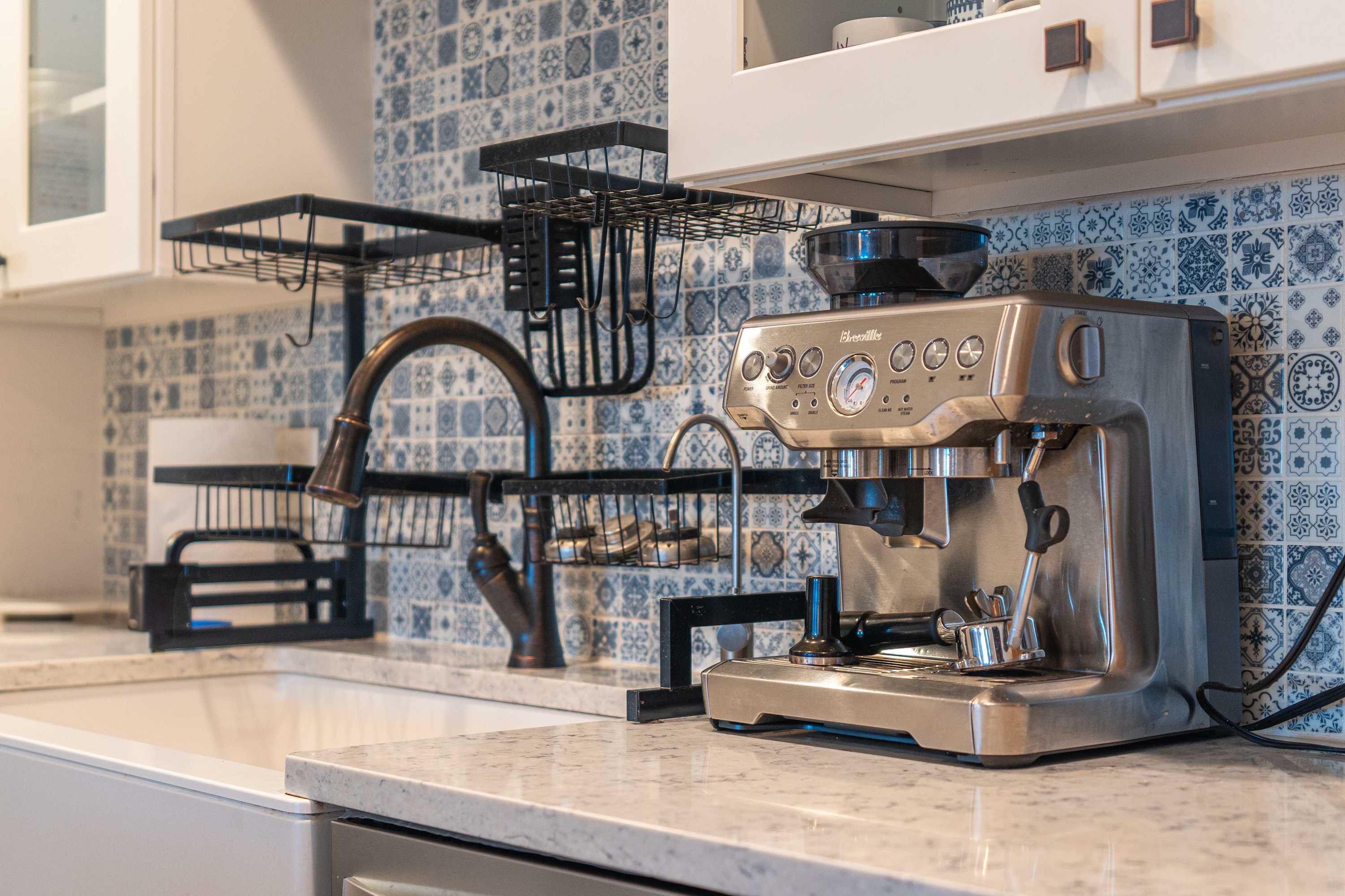 Start your day with the perfect cup, because great mornings begin here.