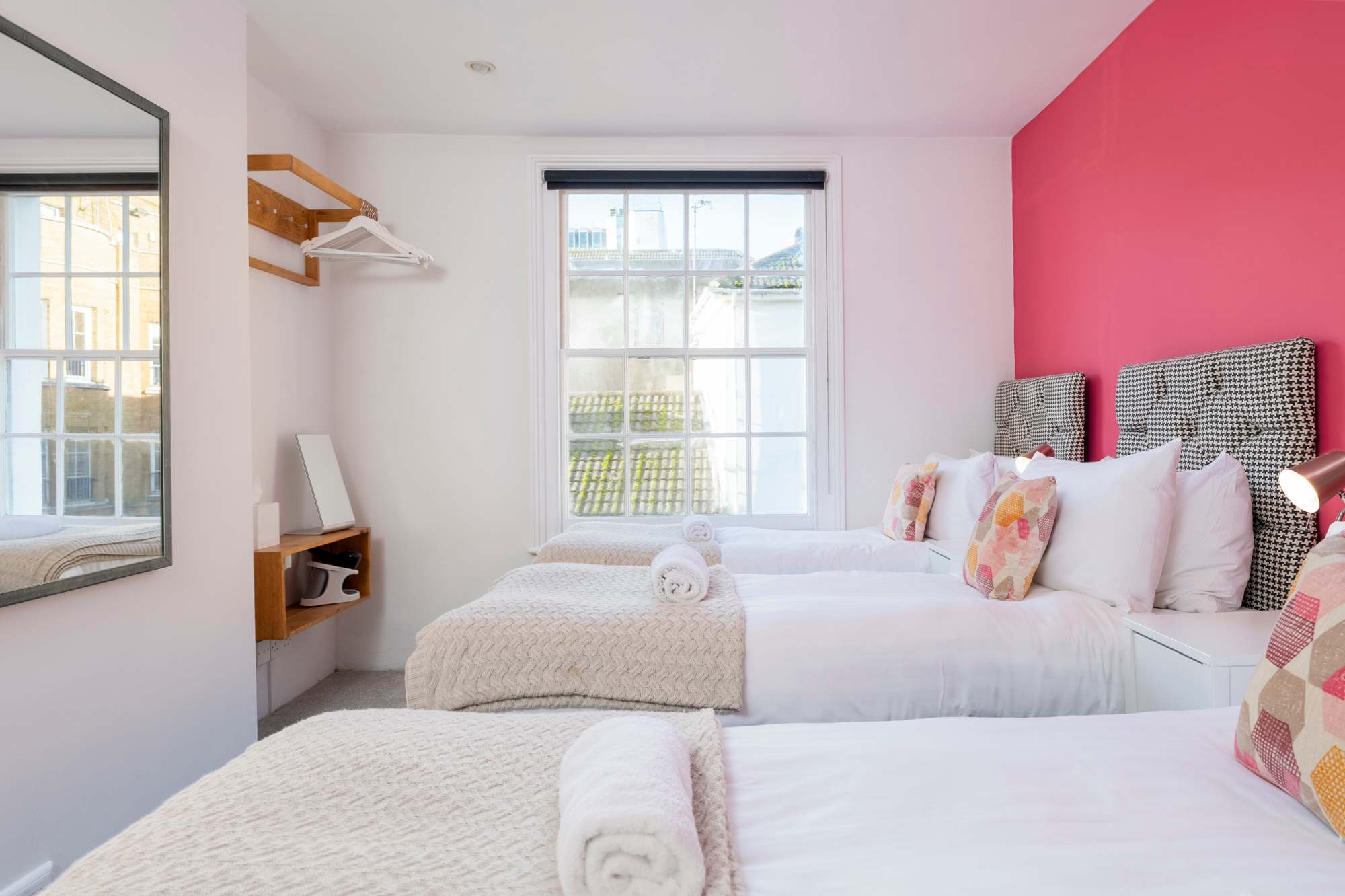 Toast of Brighton by Brighton Holiday Lets - Brighton Holiday Home - Image 12