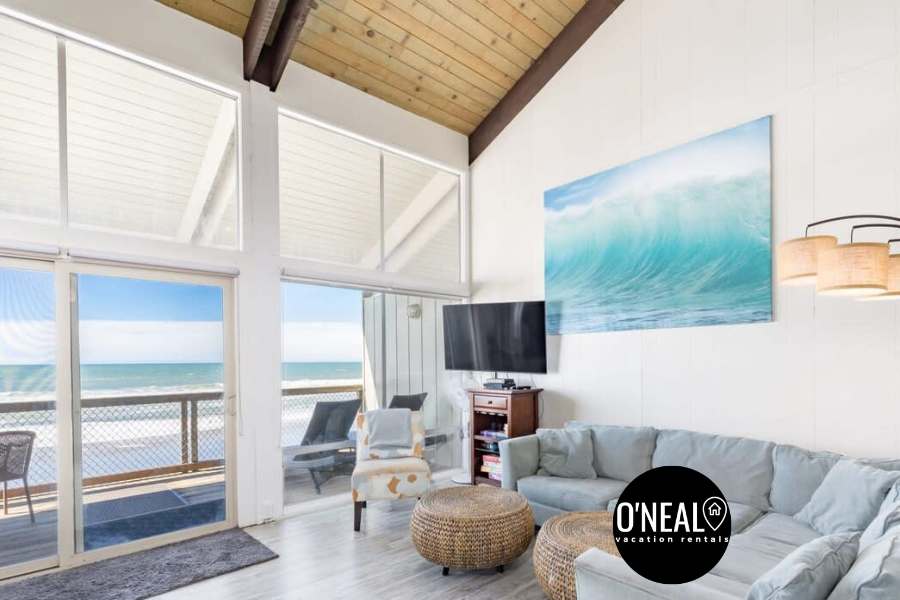 Sand Dollar Beachfront Home, Direct Beach Access! — La Selva Beach, CA — vacation rental