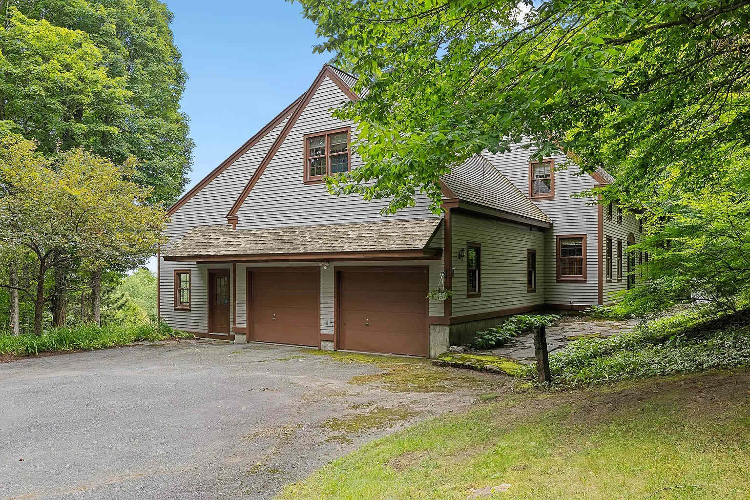 Mountain Views! Bonus Room | Sugarhouse Hideaway