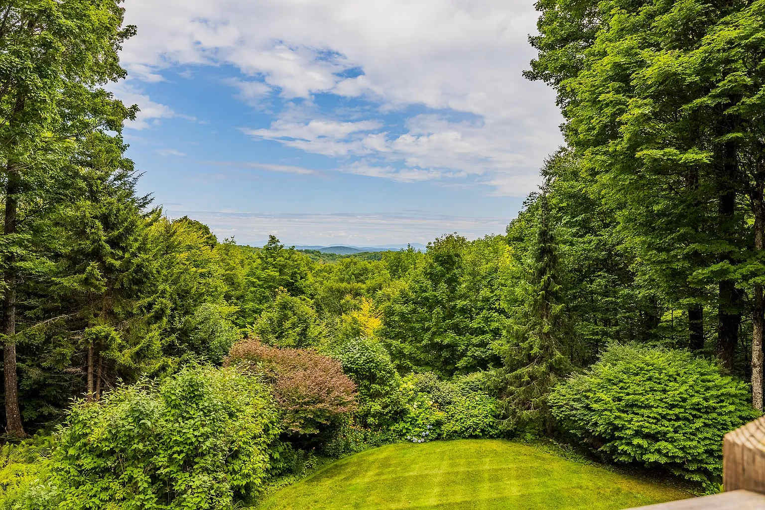 Mountain Views! Bonus Room | Sugarhouse Hideaway