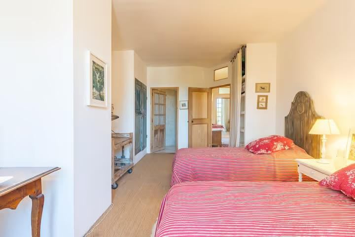 Property thumbnail 28