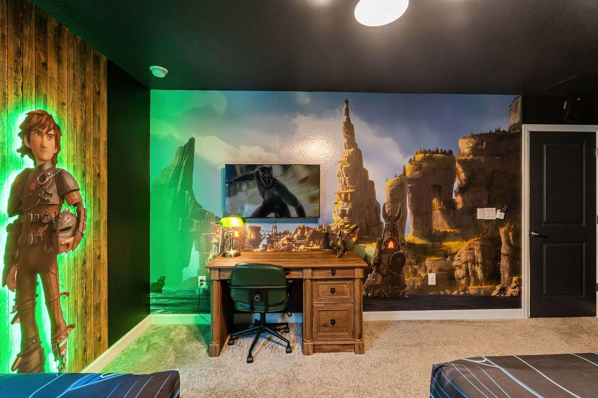 How to Train Your Dragon Themed Bedroom with Laptop Friendly Dedicated Workstation