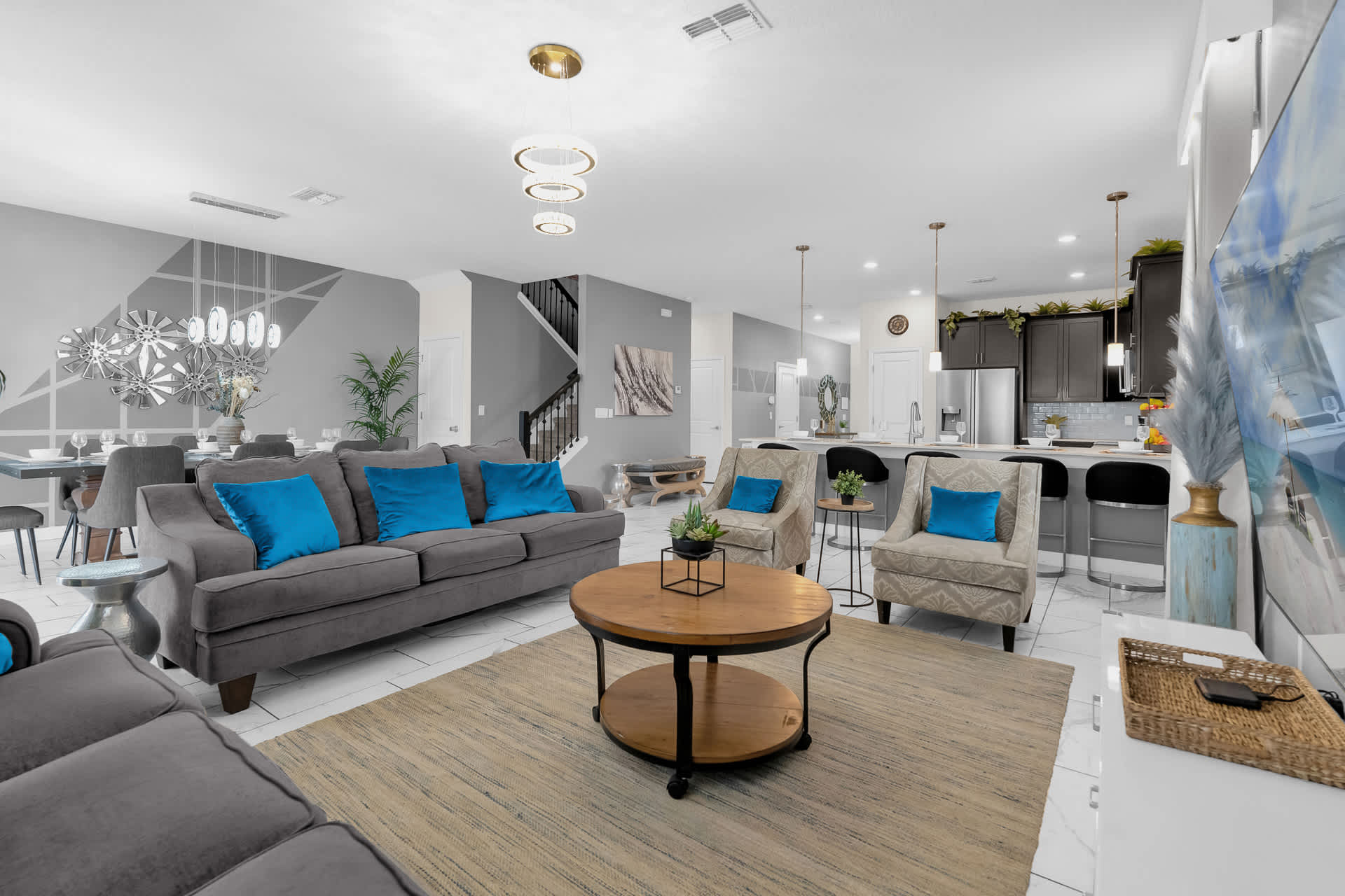 Spacious Design and Comfortable Furnishings