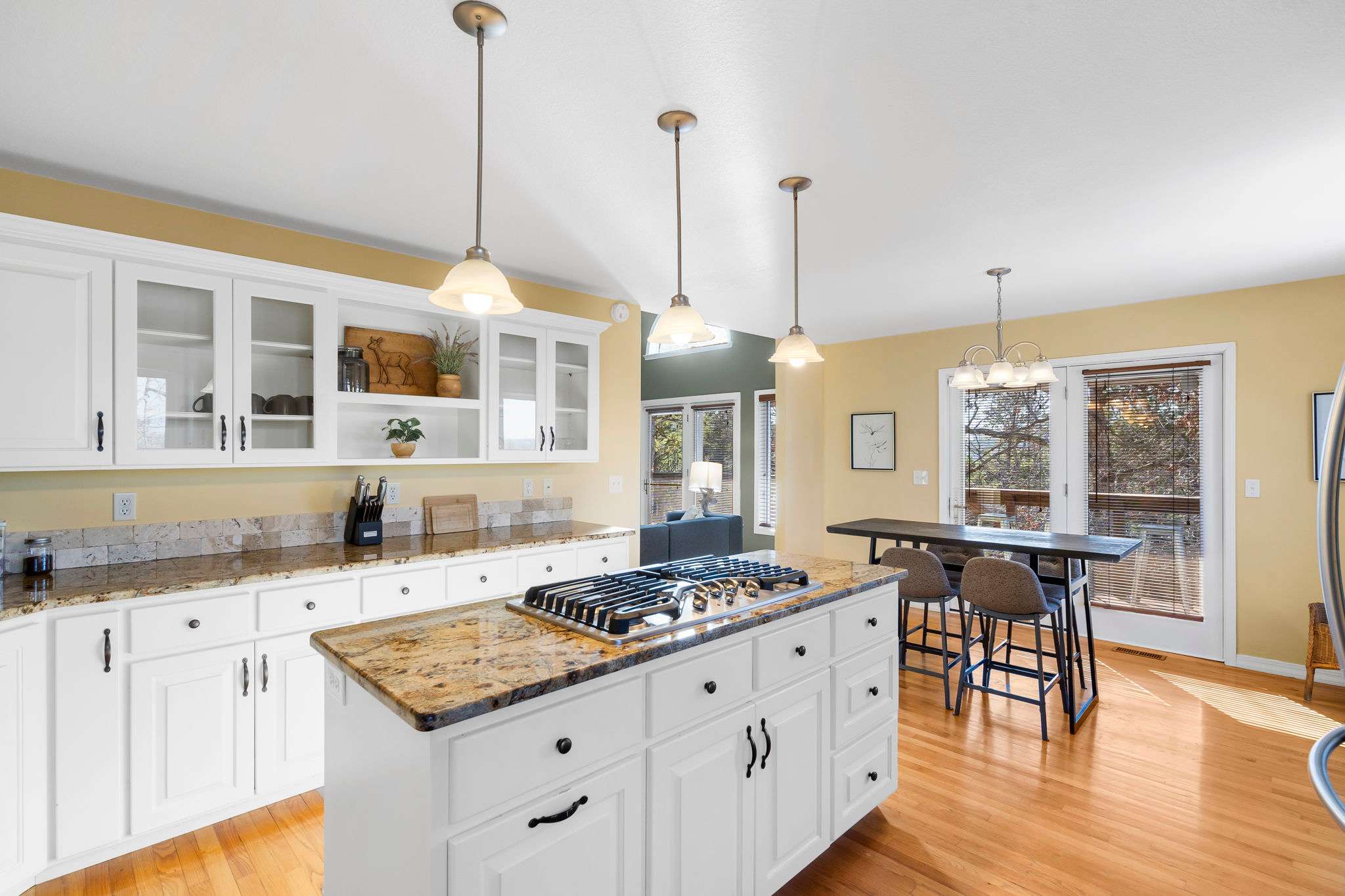 Spacious kitchen with everything you need to cook.