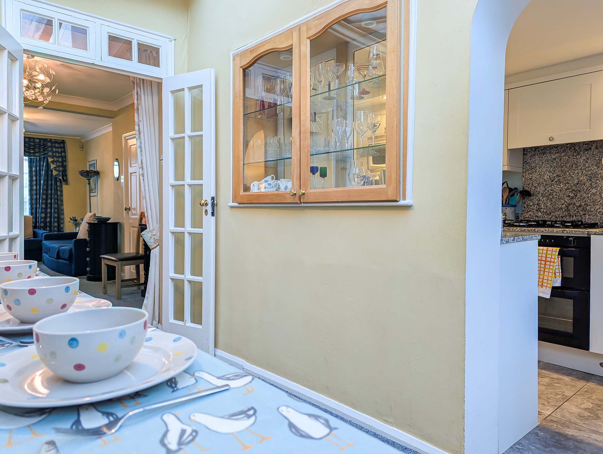 Clifton Cottage - by Brighton Holiday Lets - Brighton Holiday Home - Image 22