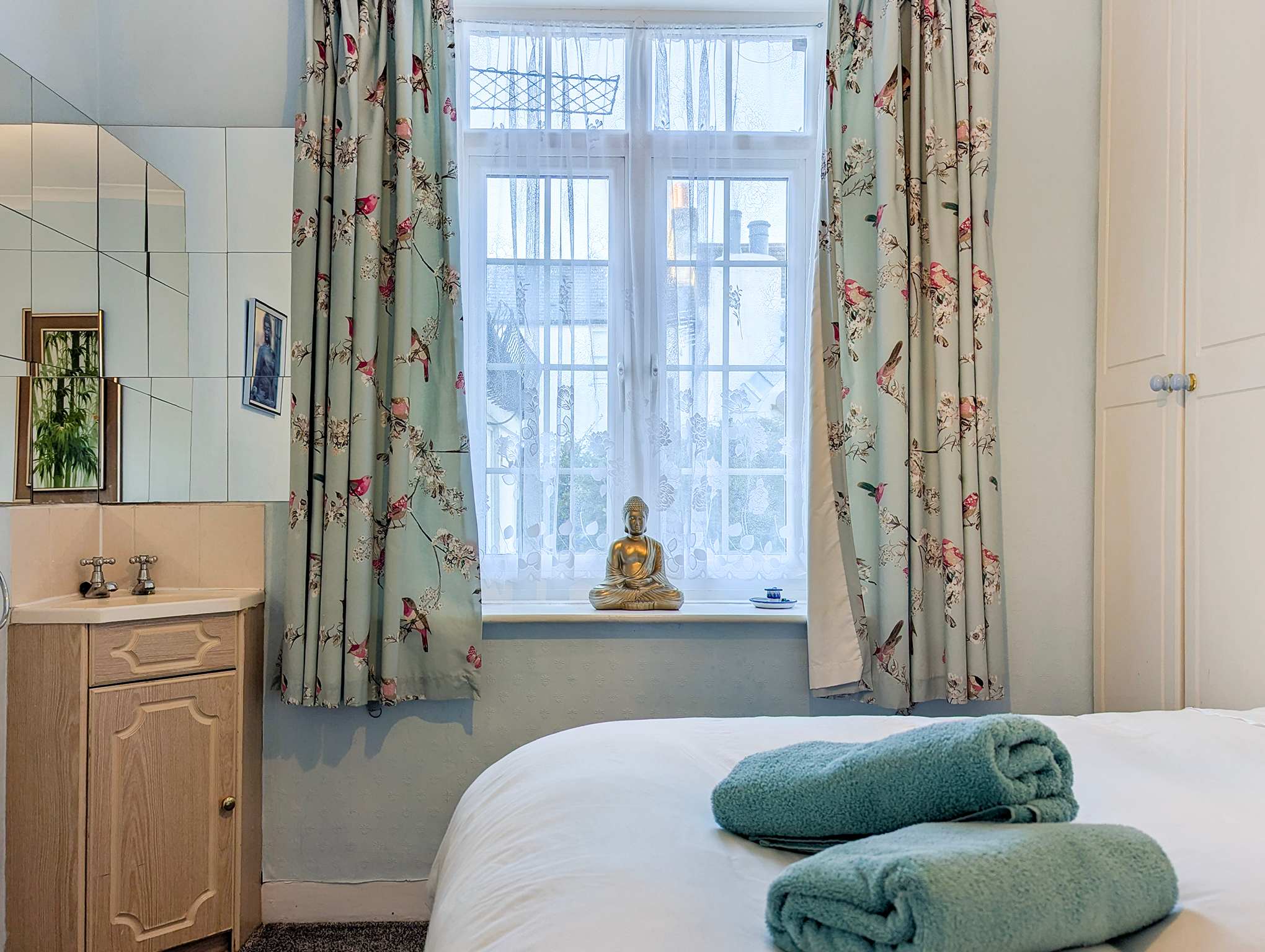 Clifton Cottage - by Brighton Holiday Lets - Brighton Holiday Home - Image 23