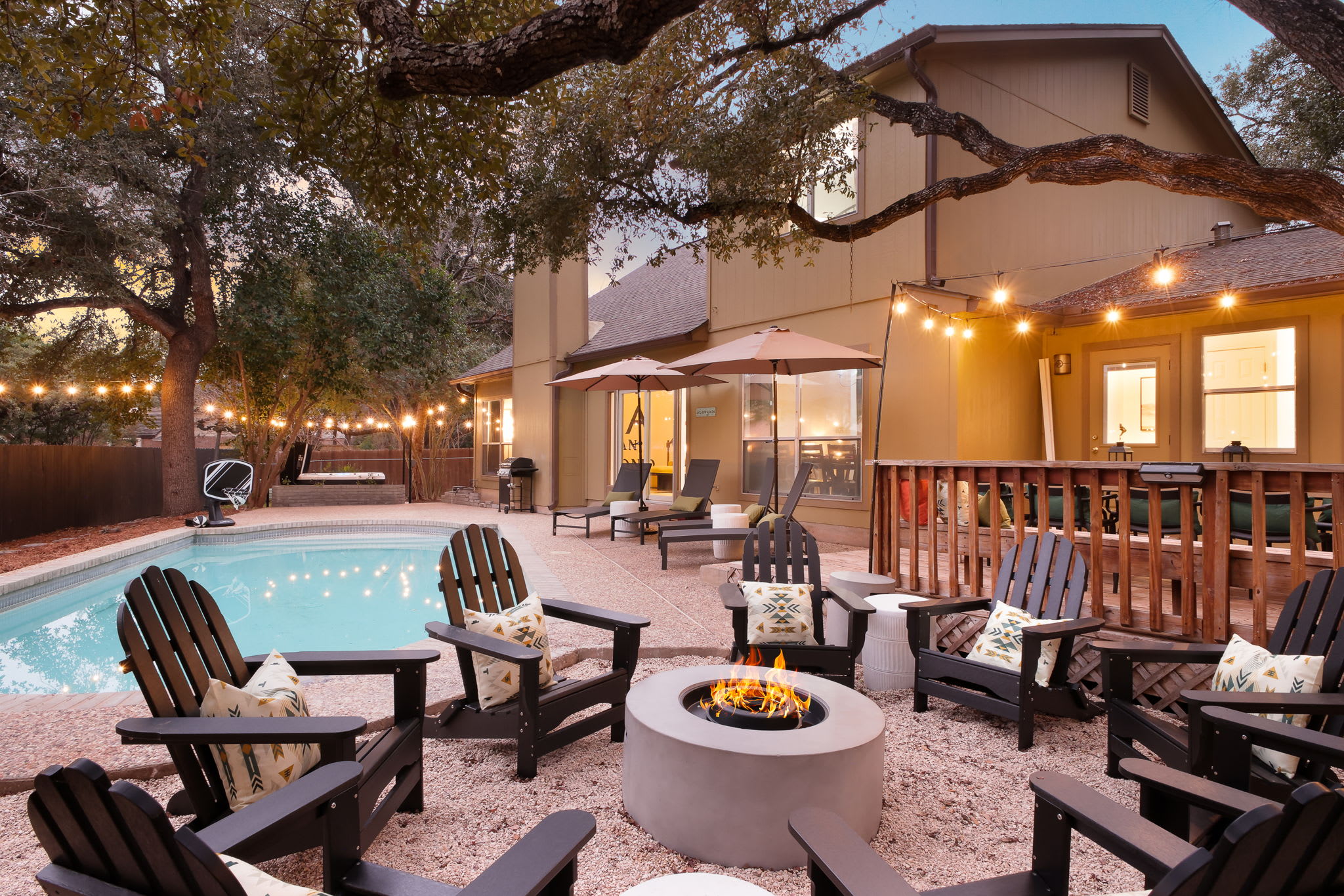 Ultimate Getaway: Pool, Hot Tub, Games & More!