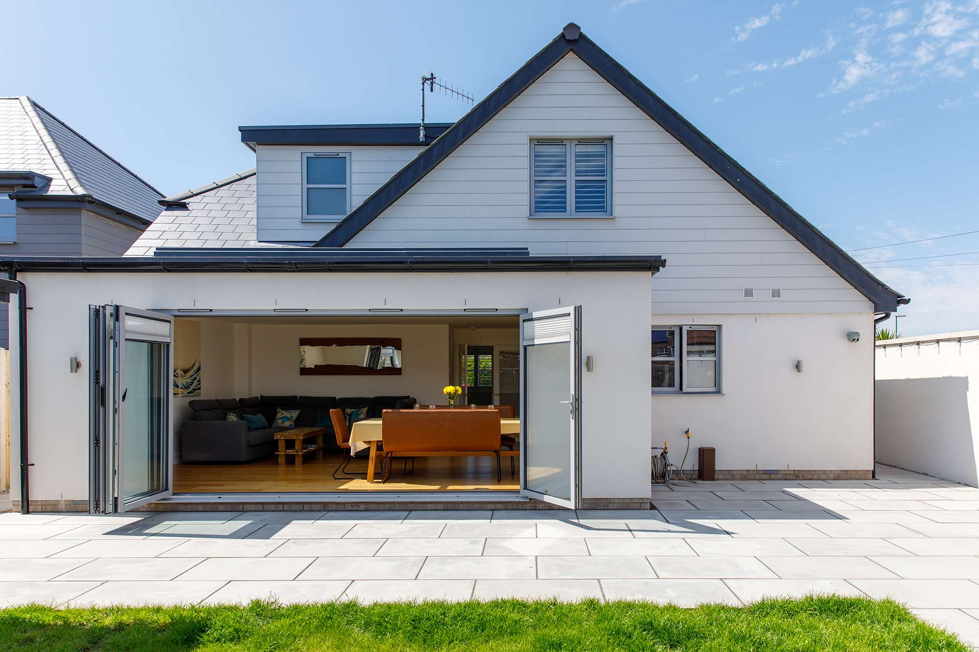 Delightful Seaside Hideaway 5 Mins to Beach