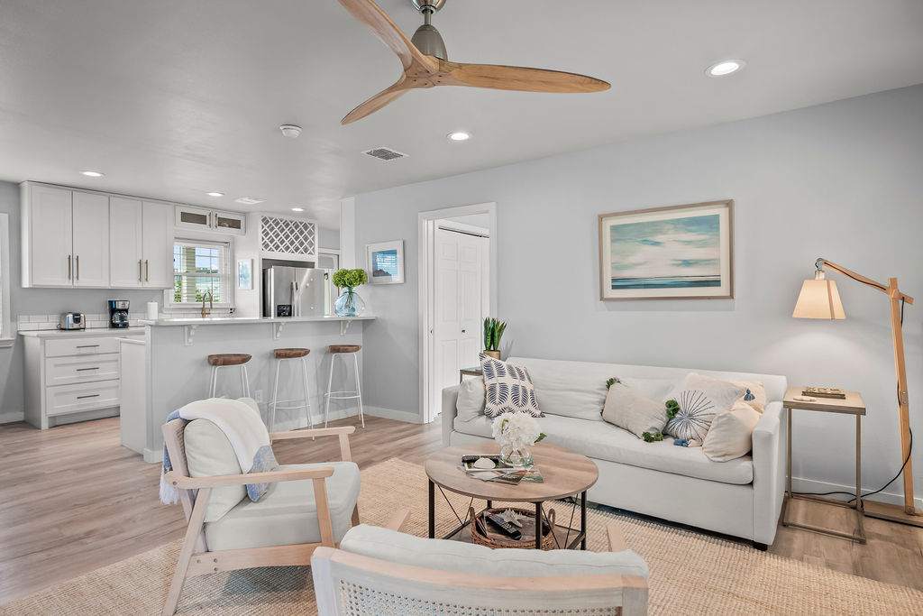 The Sandpiper, Private Deck, Bay Boat Parking — Port Aransas, TX — vacation rental