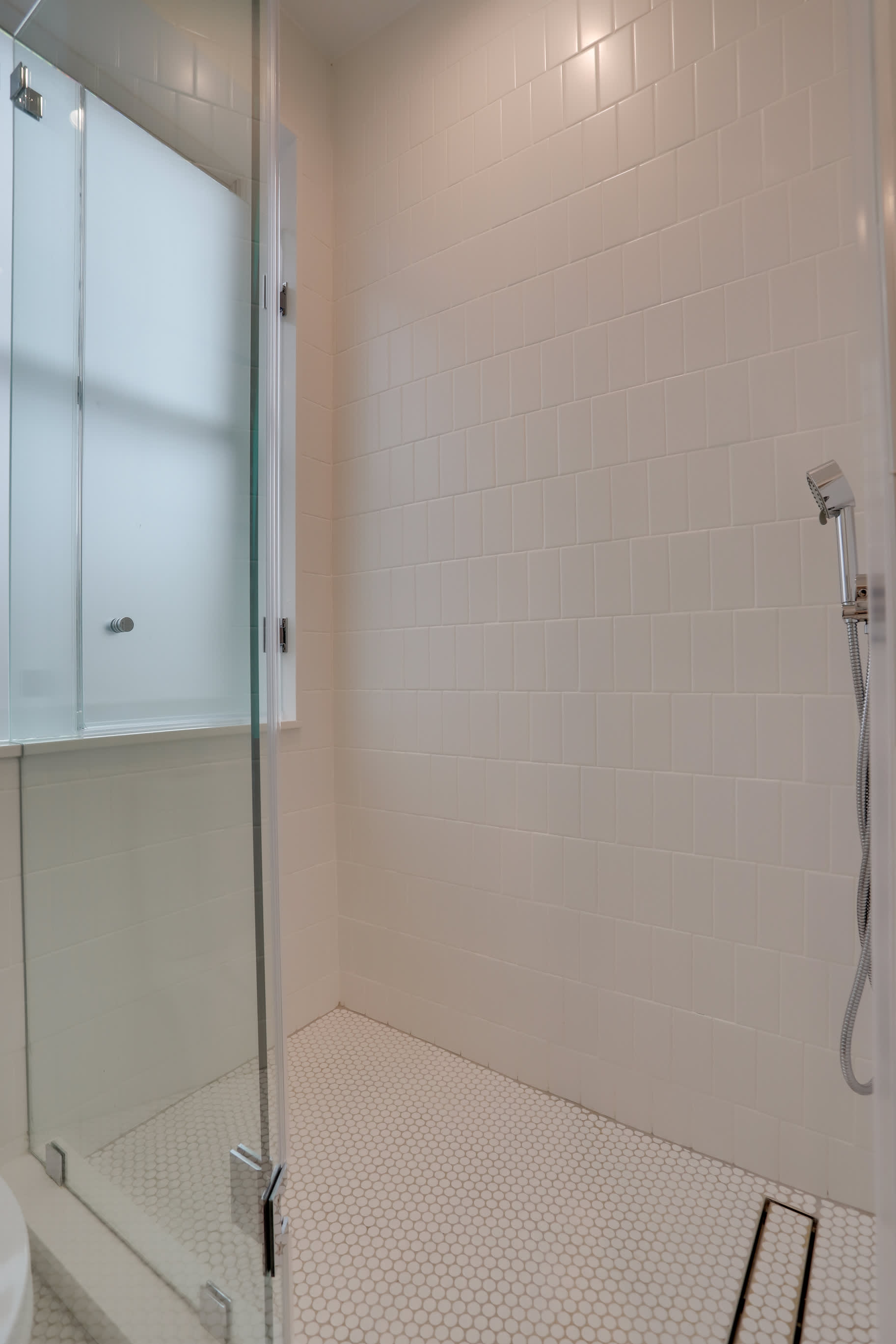 Sojourn Studio Carriage House near Eastern Market 4