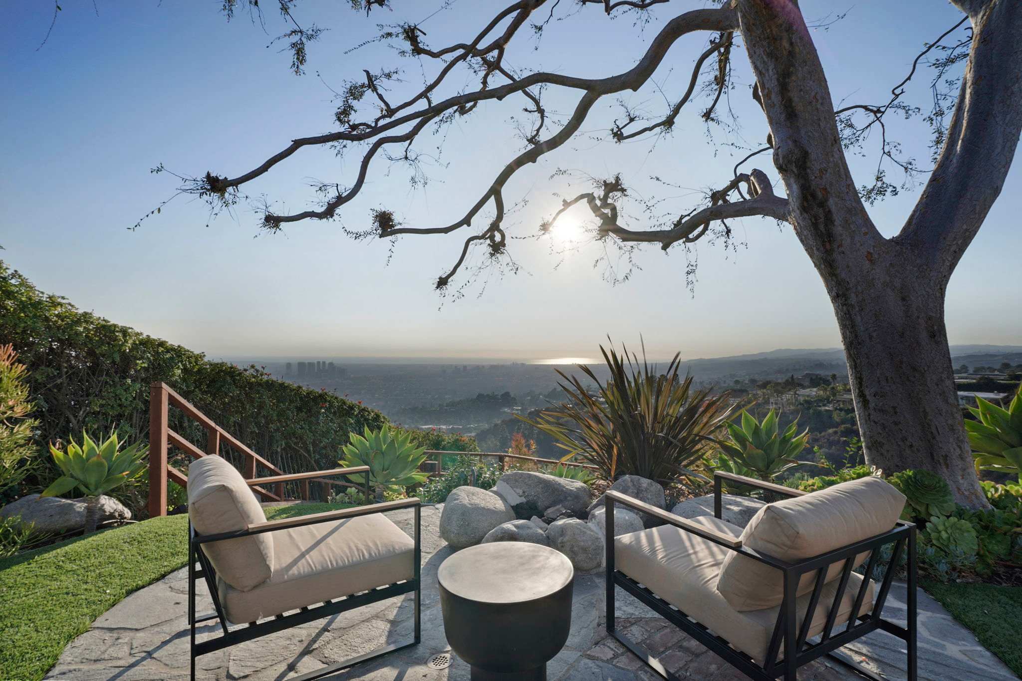Sip your morning coffee with breathtaking canyon views.