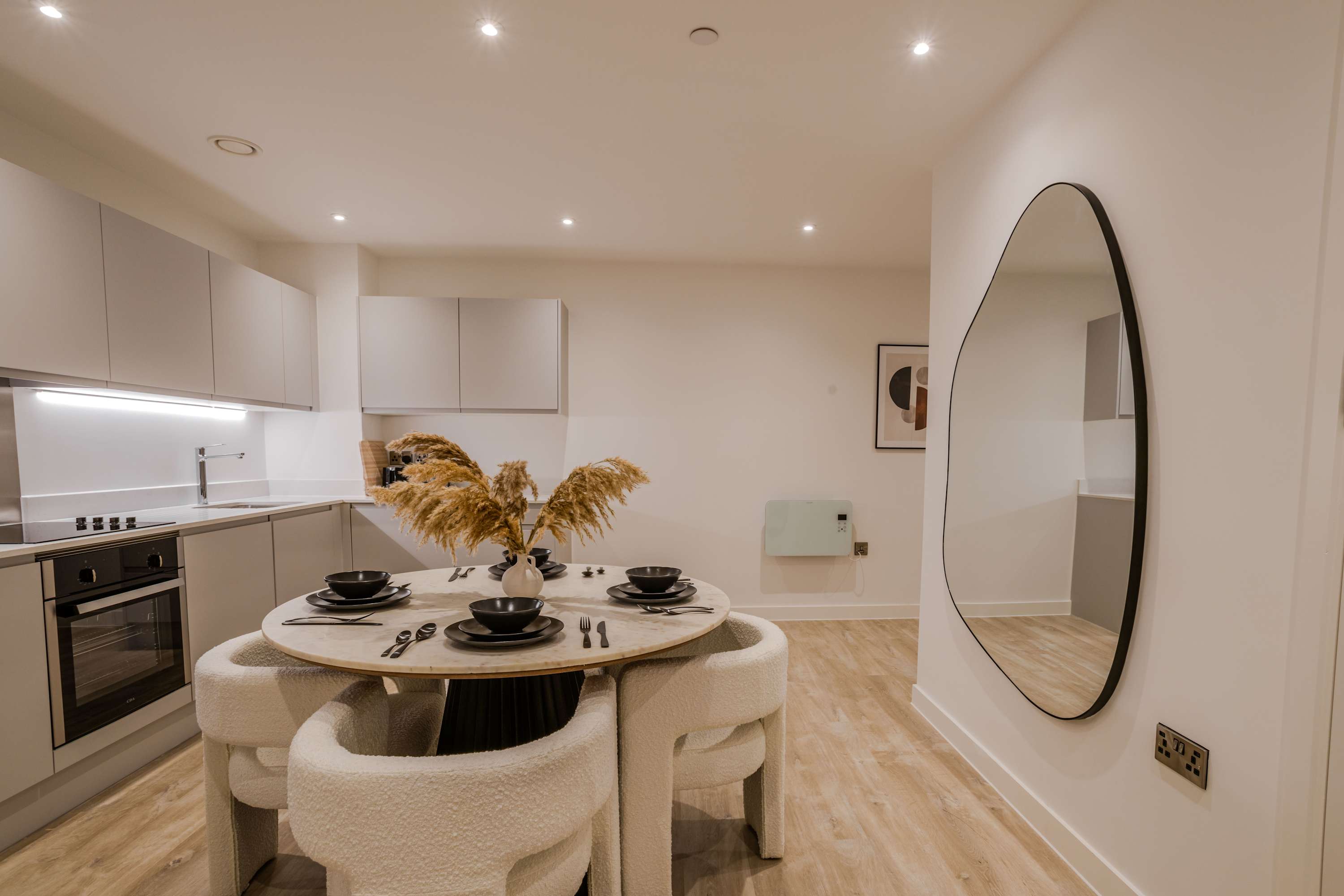 Bianco Suite 2BR with City Views