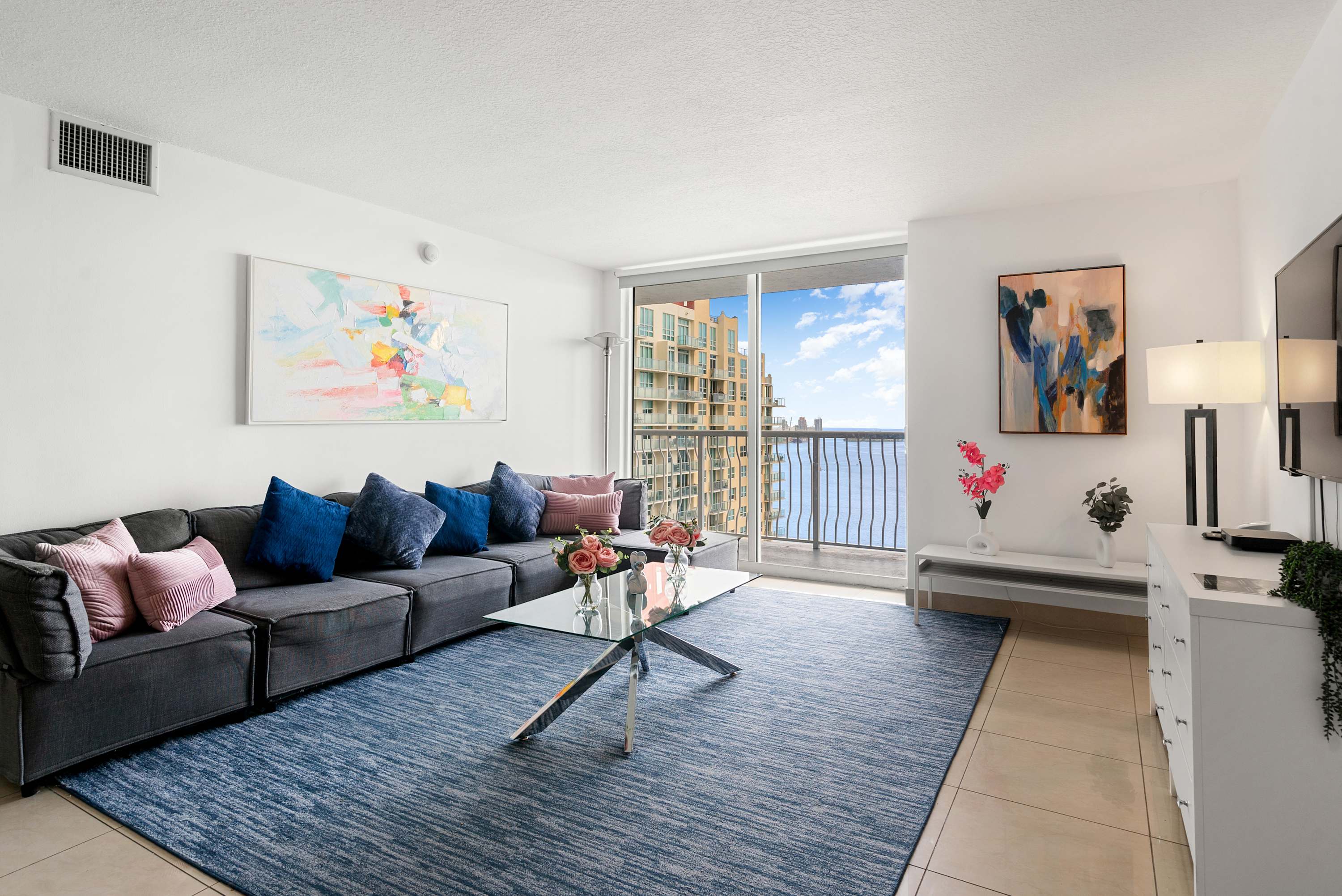 Brickell 3BR • Skyline • Near Miami World Cup