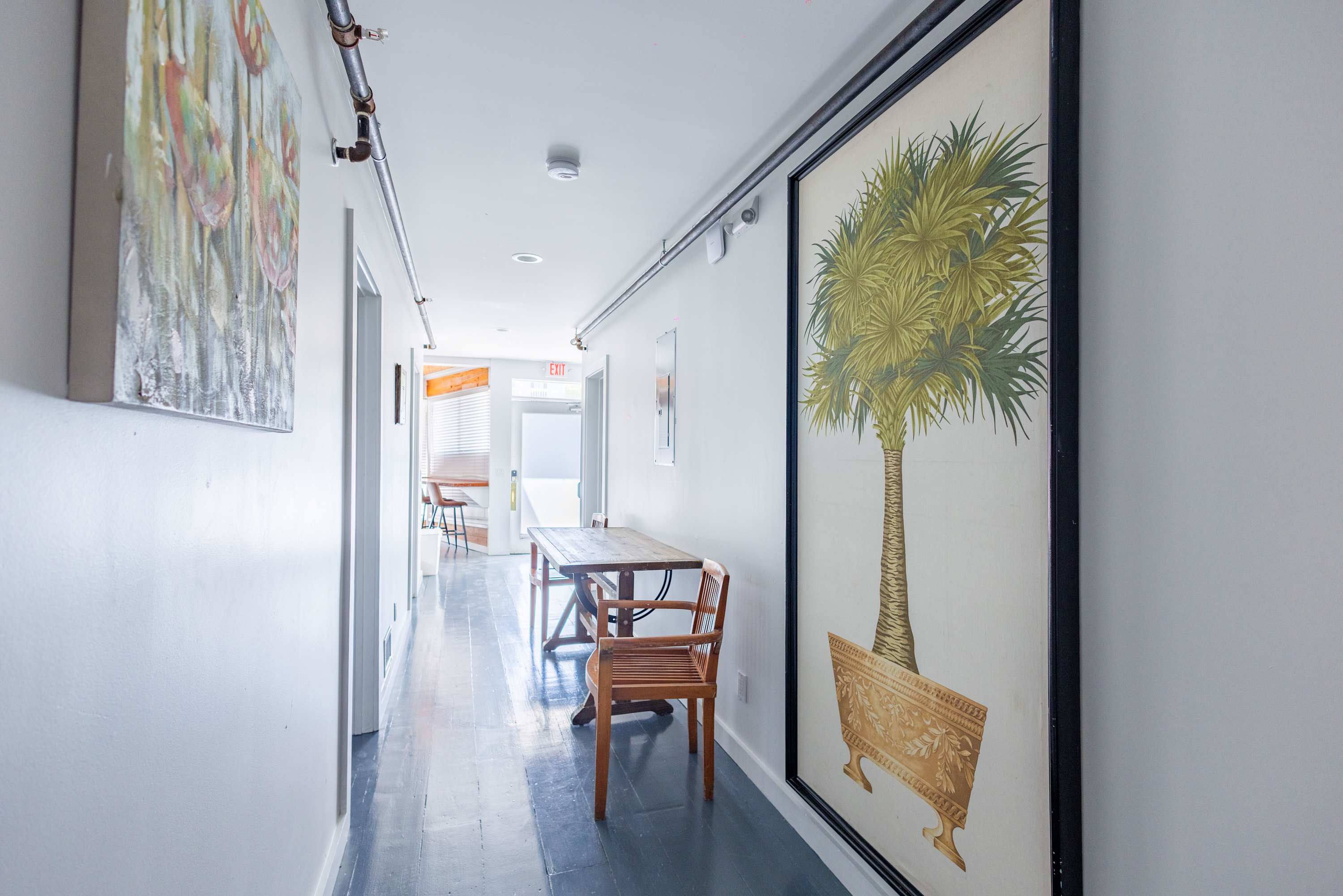 Commodore's Cove - One block from Duval St 6